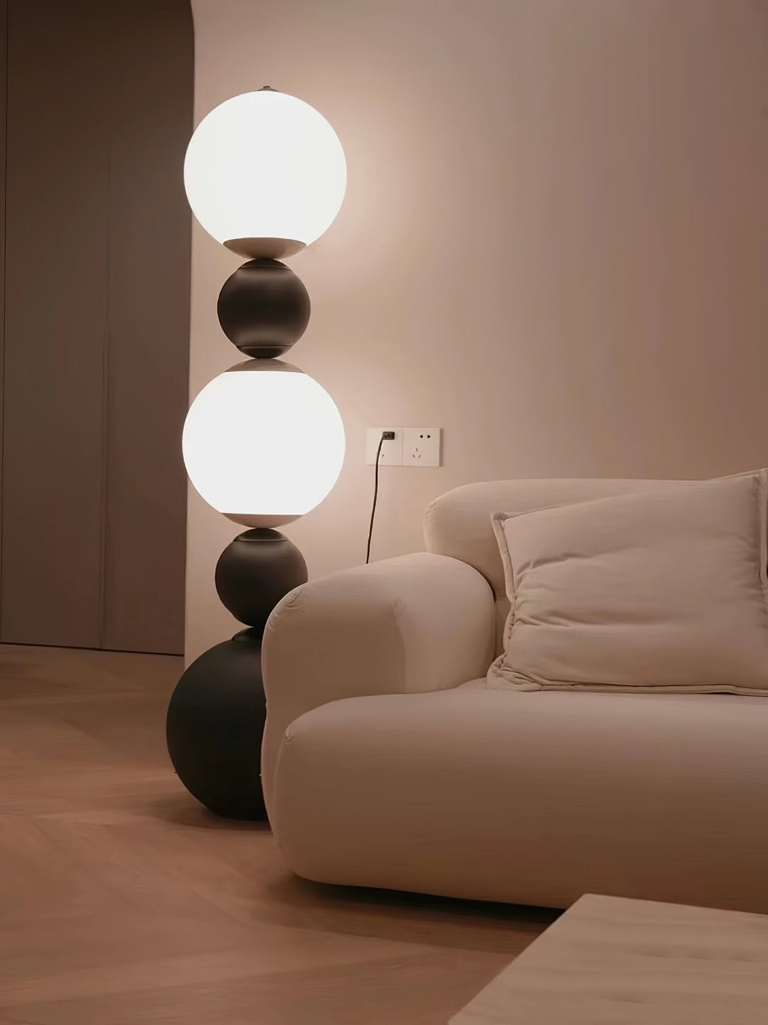 Orion Sphere Floor Lamp - Lumpaz