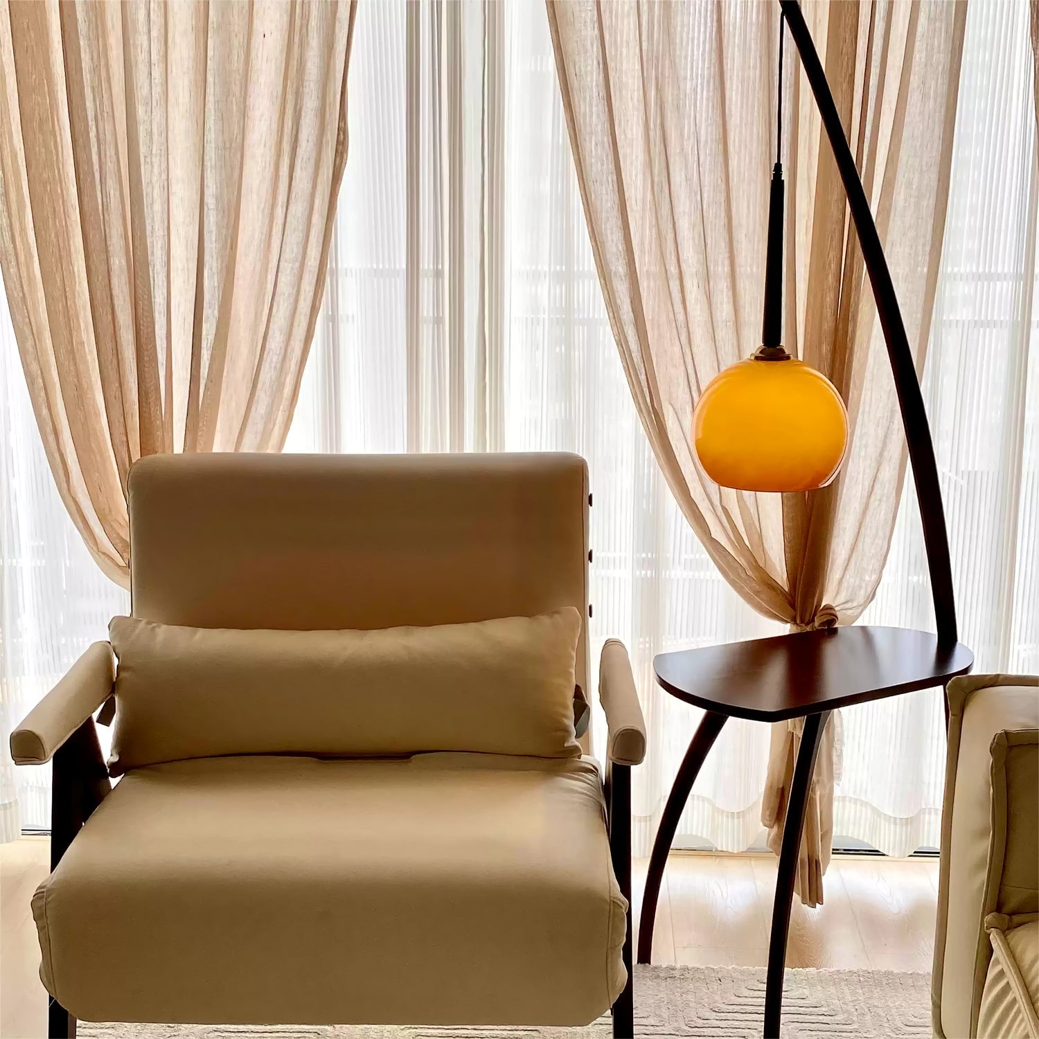 Arc Sphere Floor Lamp - Lumpaz