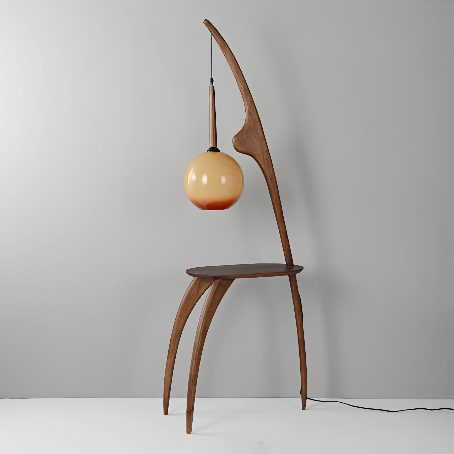 Curved Mantis Arm Floor Lamp - Lumpaz