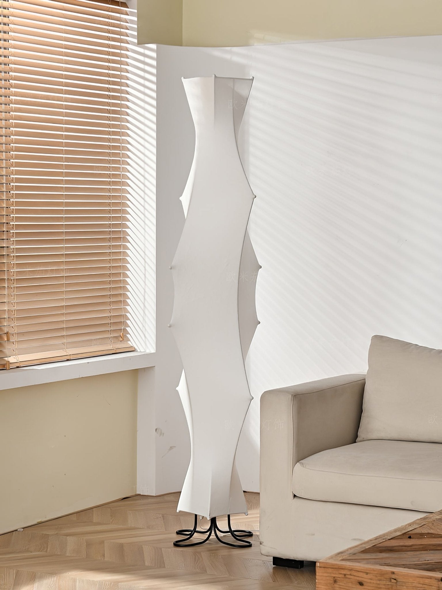 Twist Silk Floor Lamp - Lumpaz