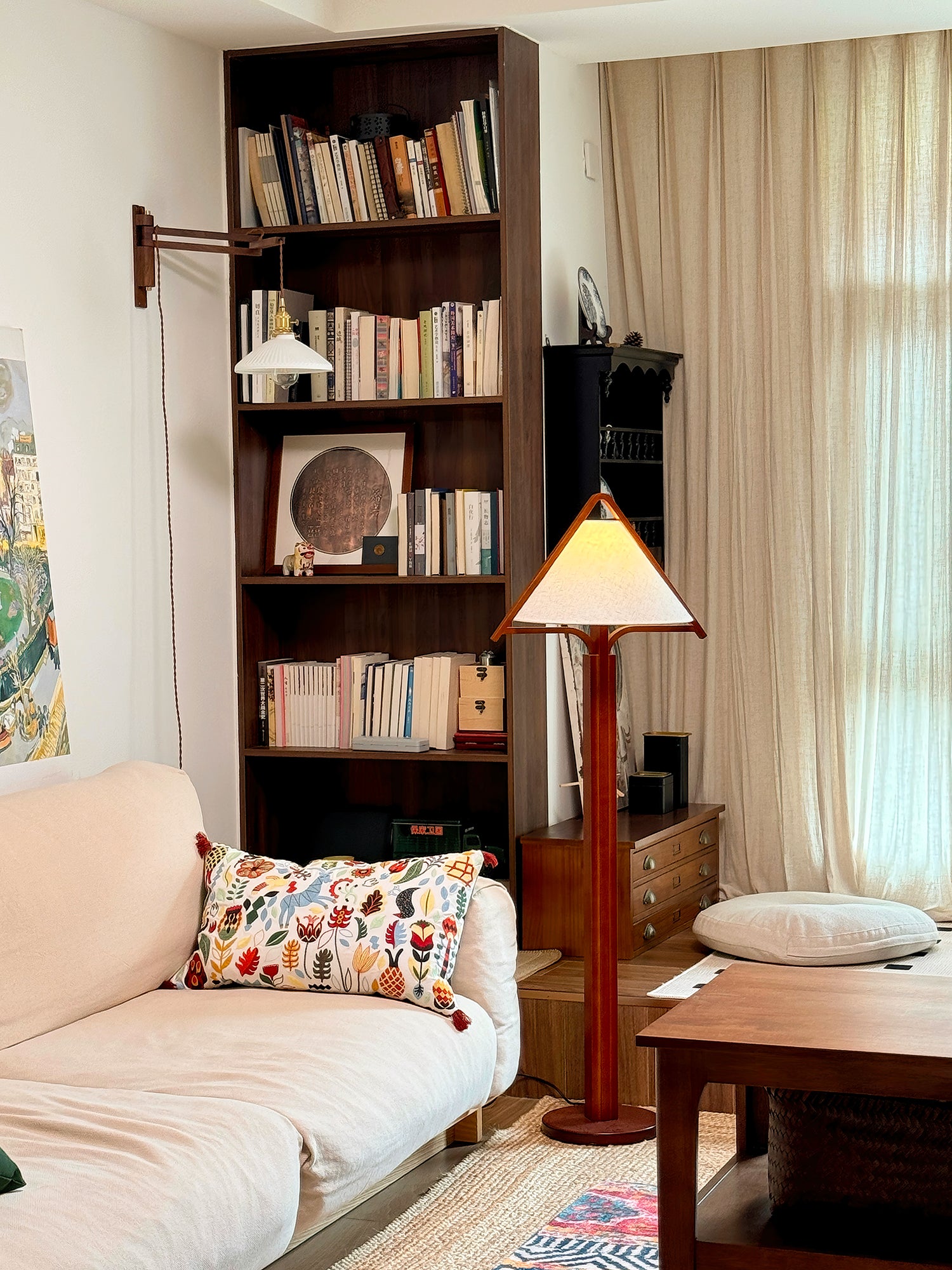 Apex Triangle Shade Floor Lamp - Lumpaz