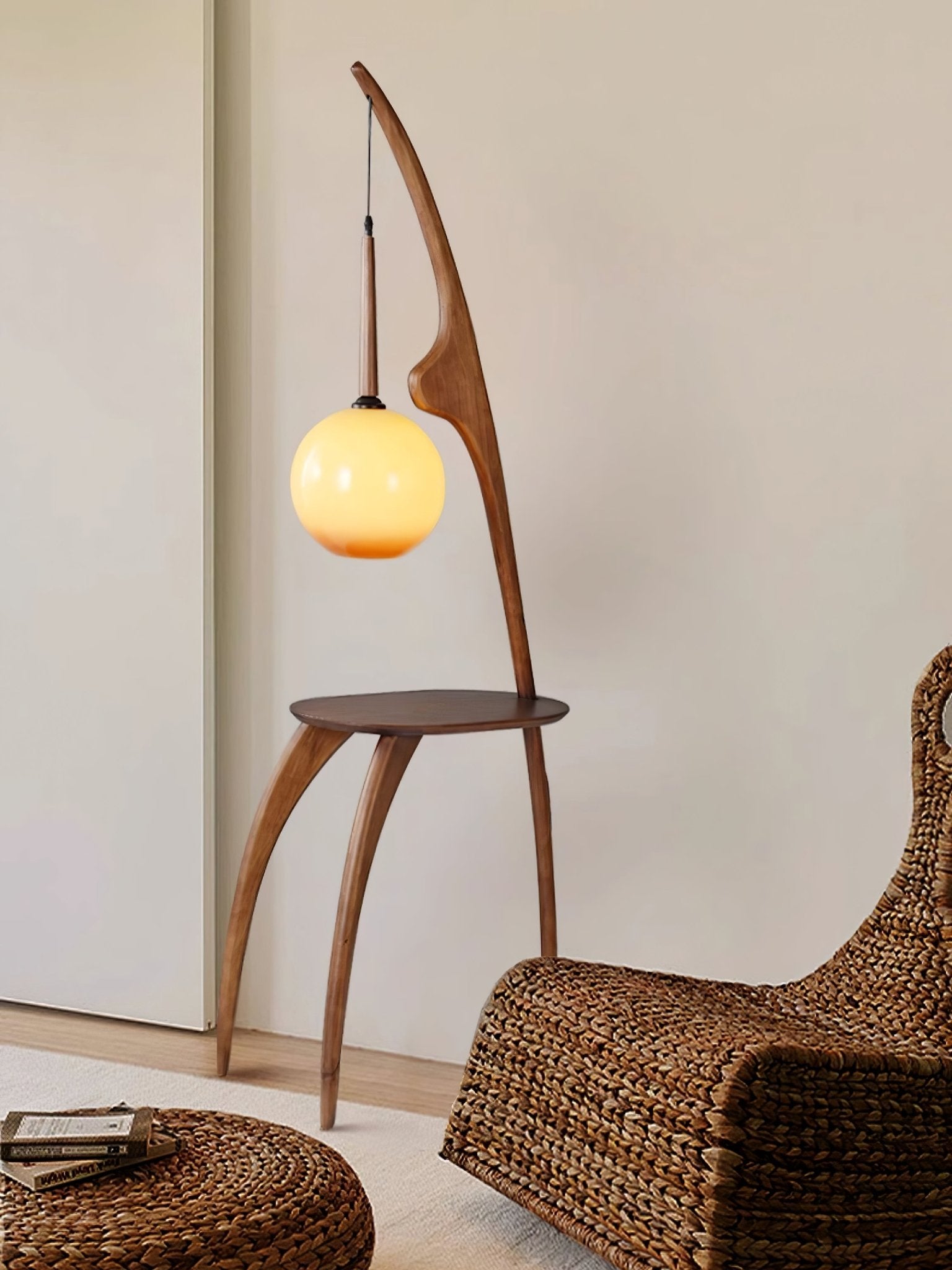 Curved Mantis Arm Floor Lamp - Lumpaz