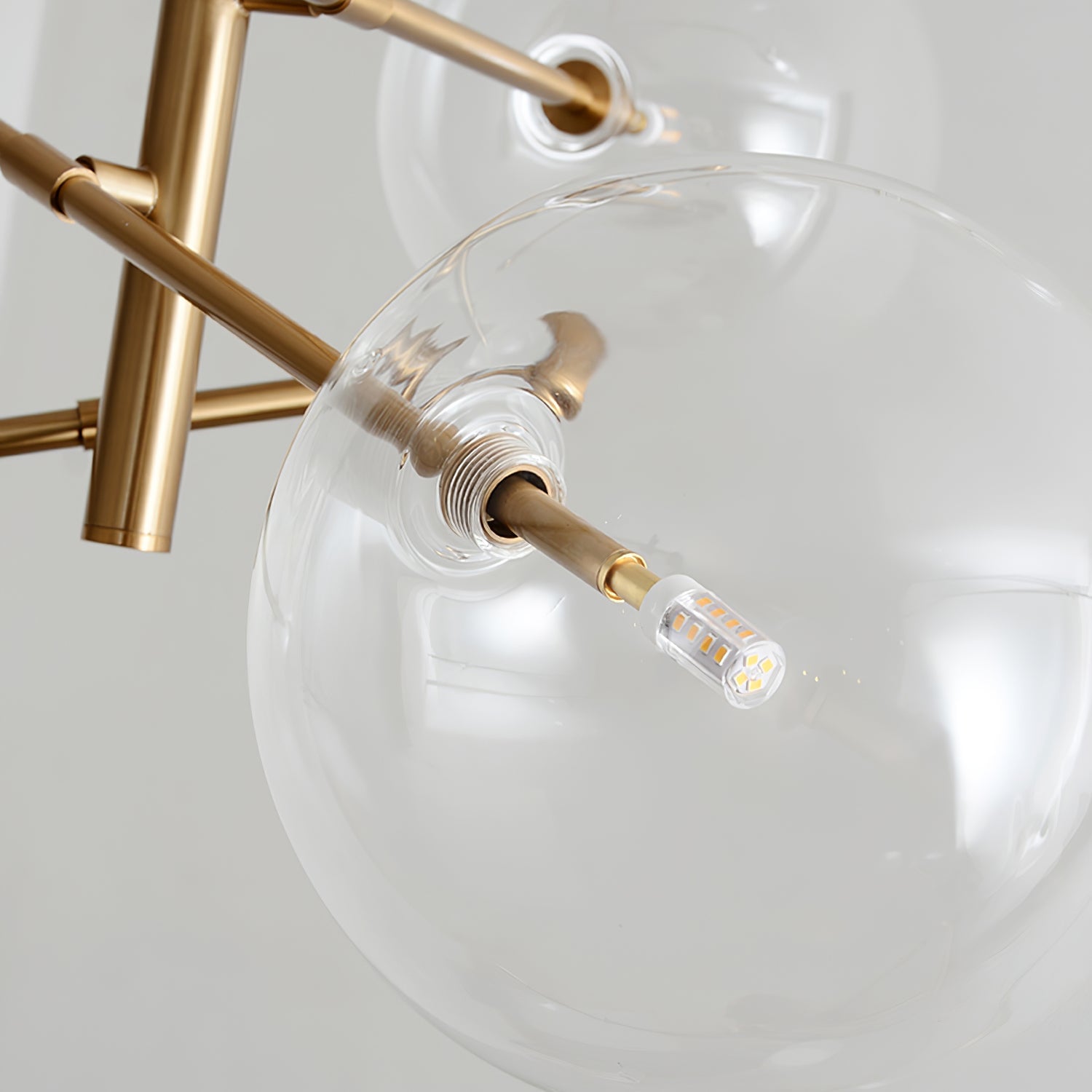 Glass Globe Mobile Chandelier - Lumpaz