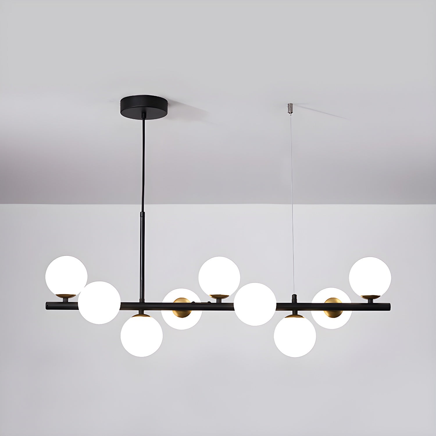 Aurelia Globe Chandelier - Lumpaz