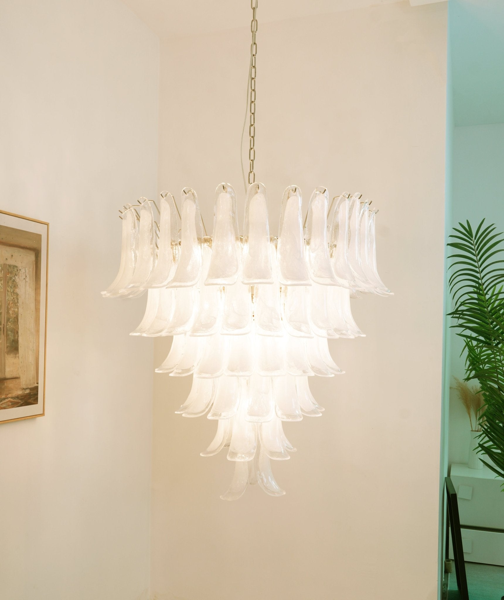 Murano White Glass Petals Chandelier - Lumpaz