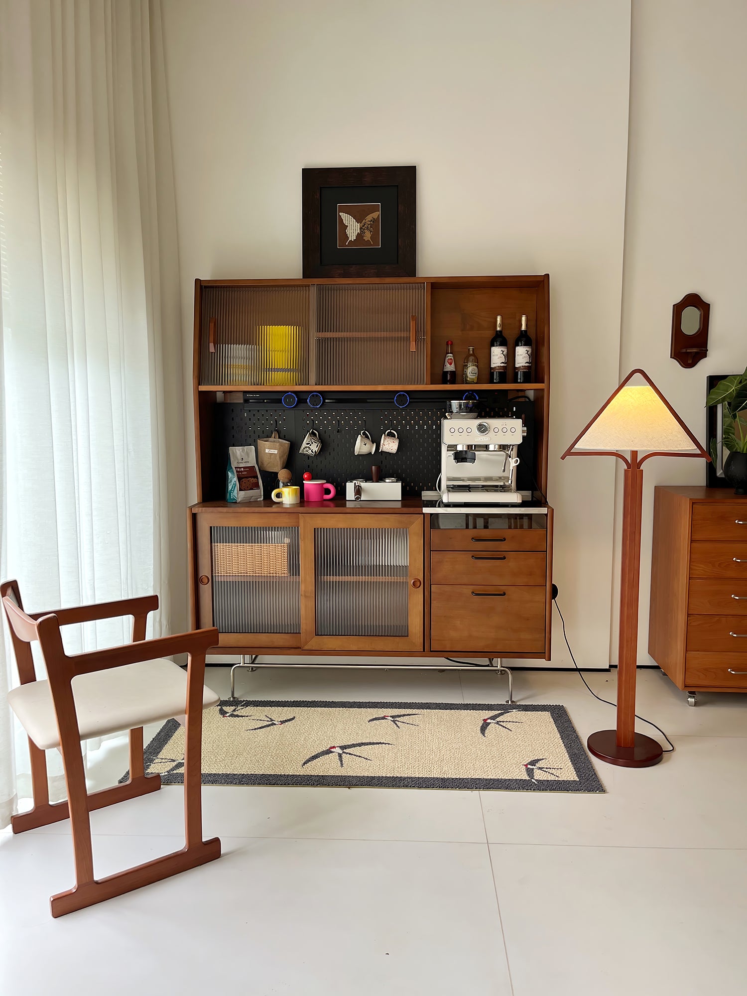 Apex Triangle Shade Floor Lamp - Lumpaz