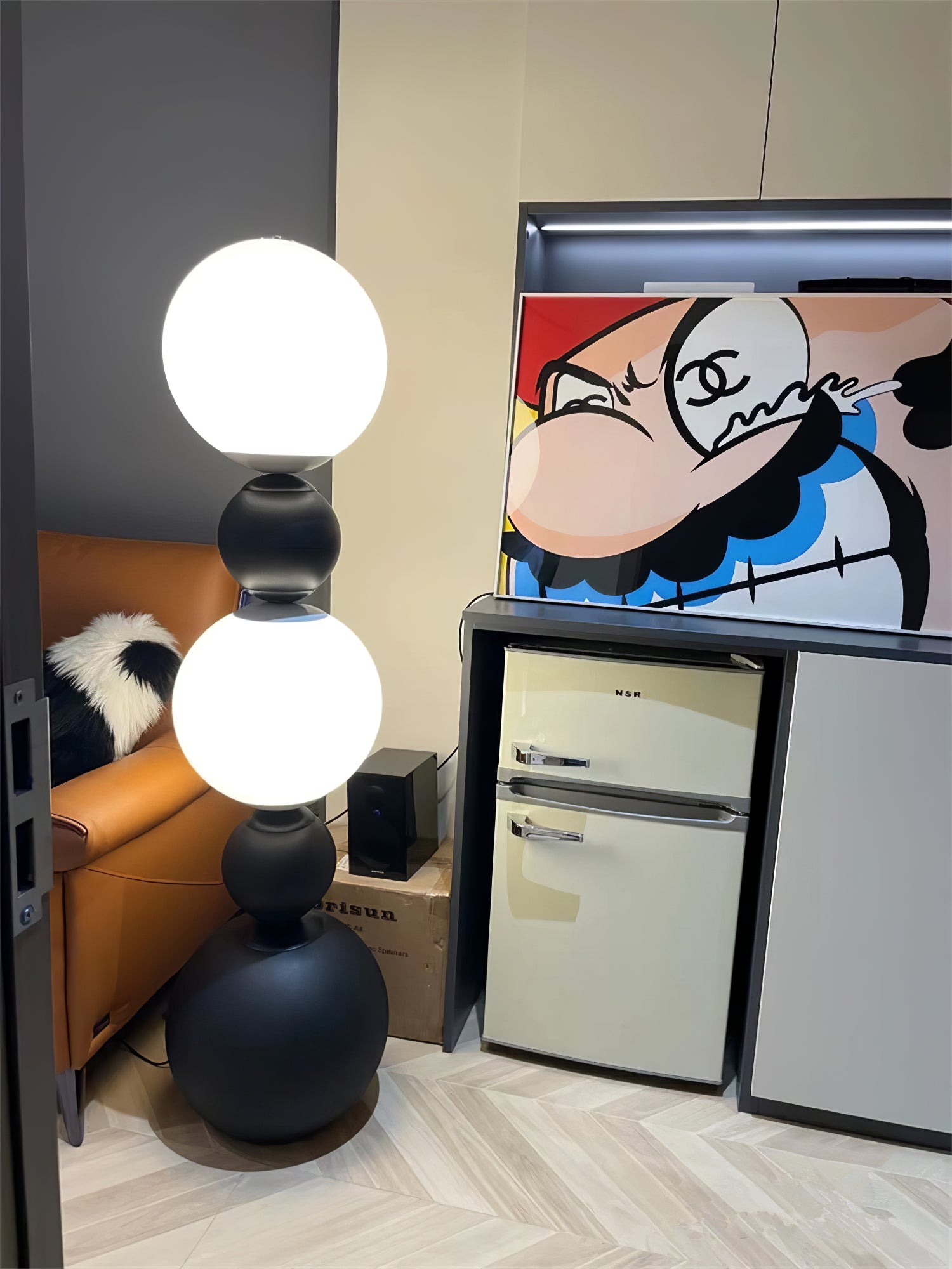 Orion Sphere Floor Lamp - Lumpaz