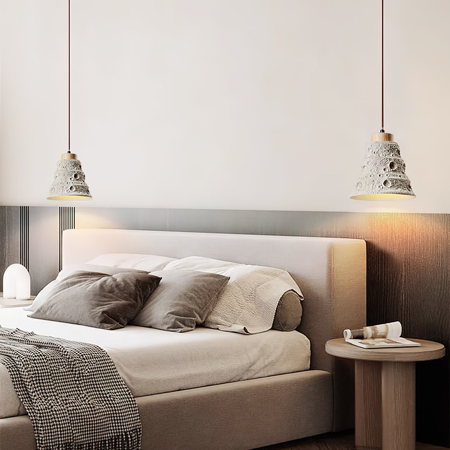 Stone Bell Pendant Light - Lumpaz