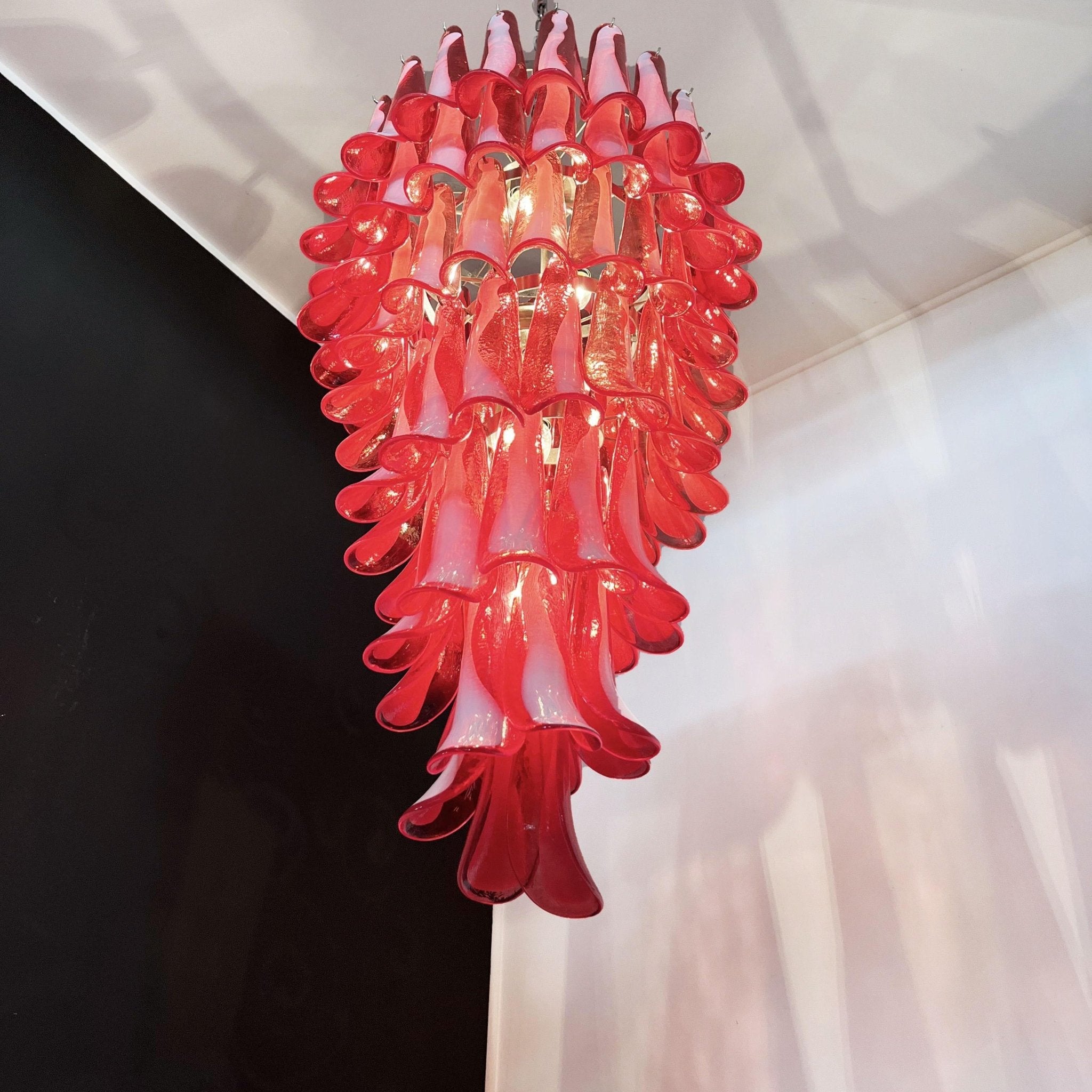 Murano Red Petals Spiral Chandelier - Lumpaz