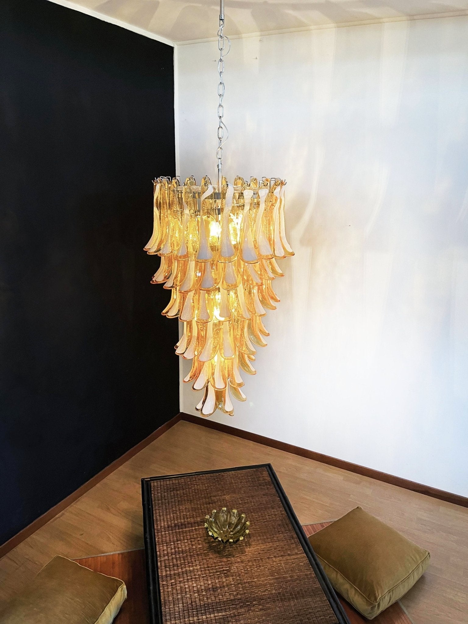 Murano Amber Petals Spiral Chandelier - Lumpaz