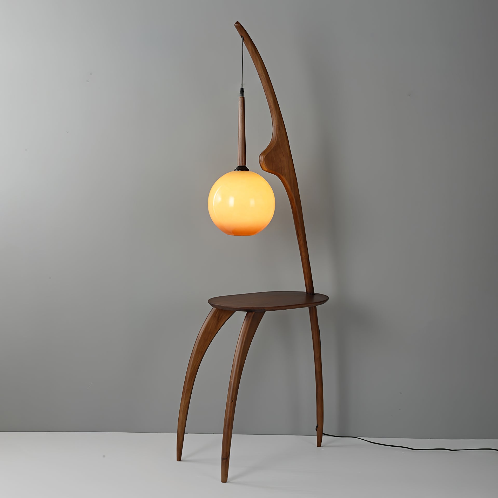 Curved Mantis Arm Floor Lamp - Lumpaz