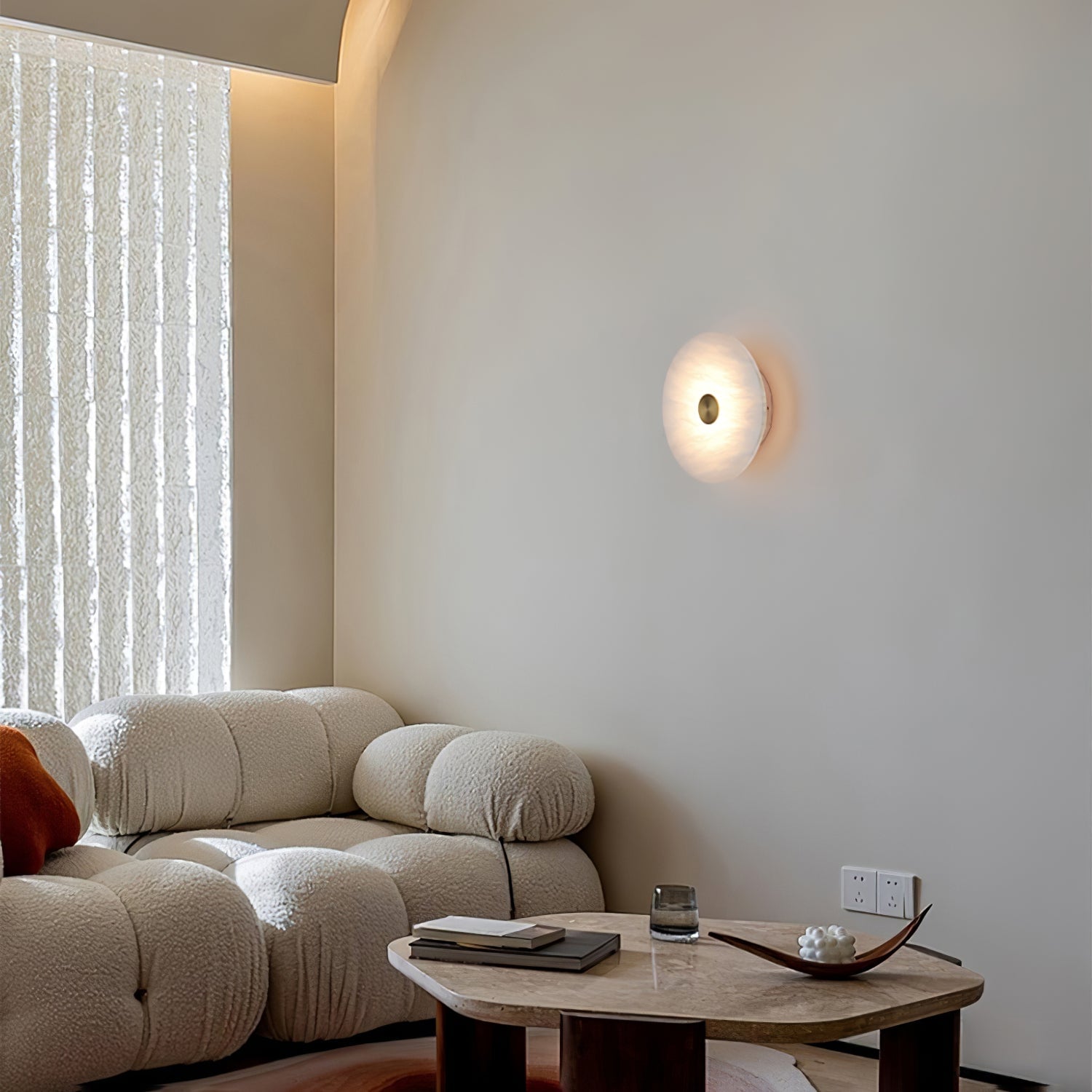 Disc Shaped Alabaster Wall Light - Lumpaz