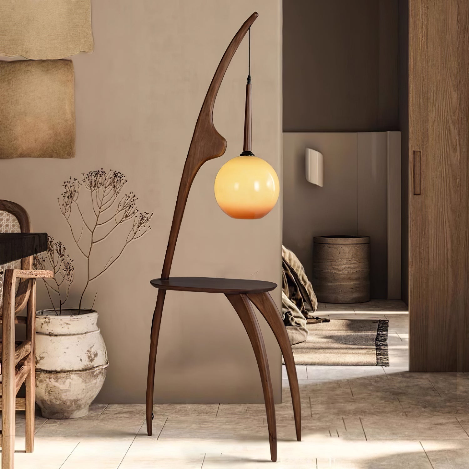 Curved Mantis Arm Floor Lamp - Lumpaz