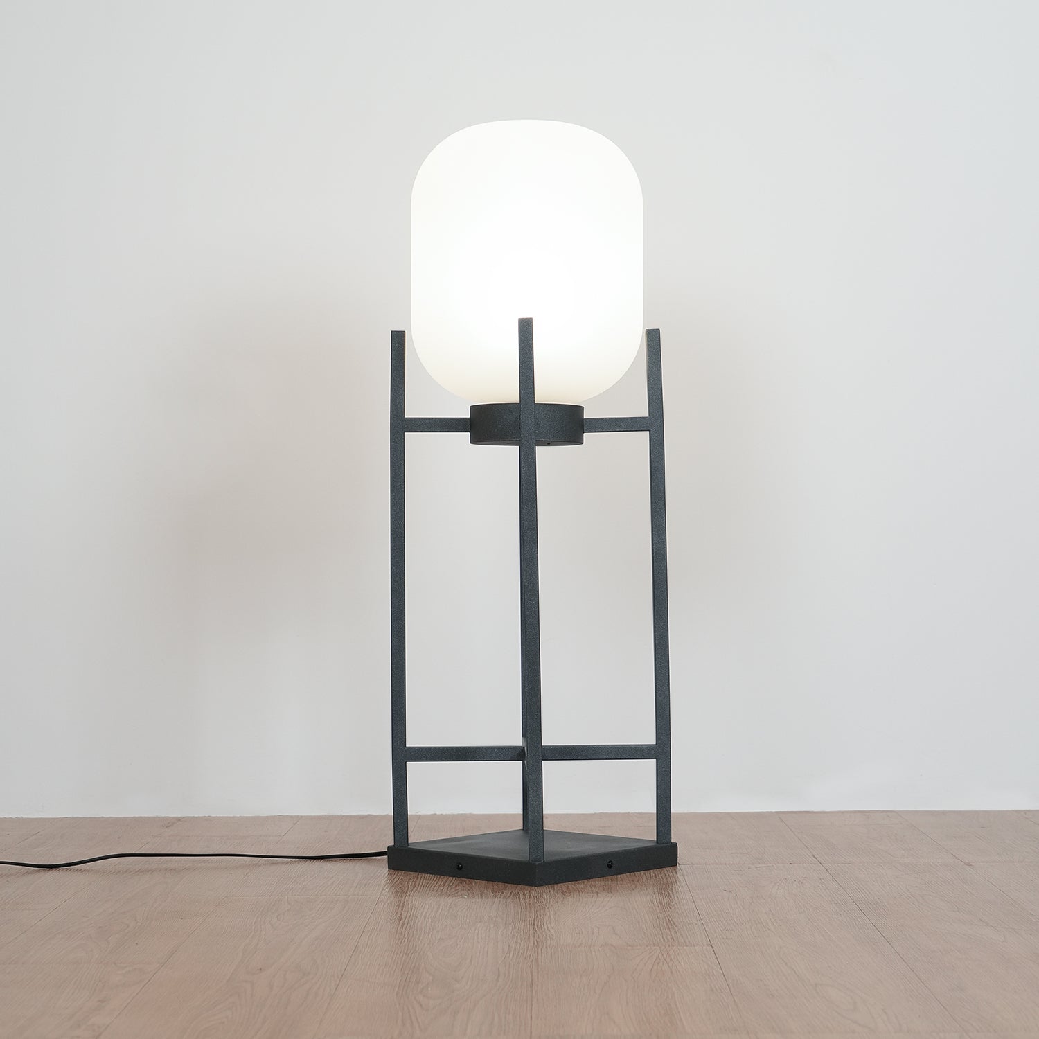 Lantern Floor Light - Lumpaz
