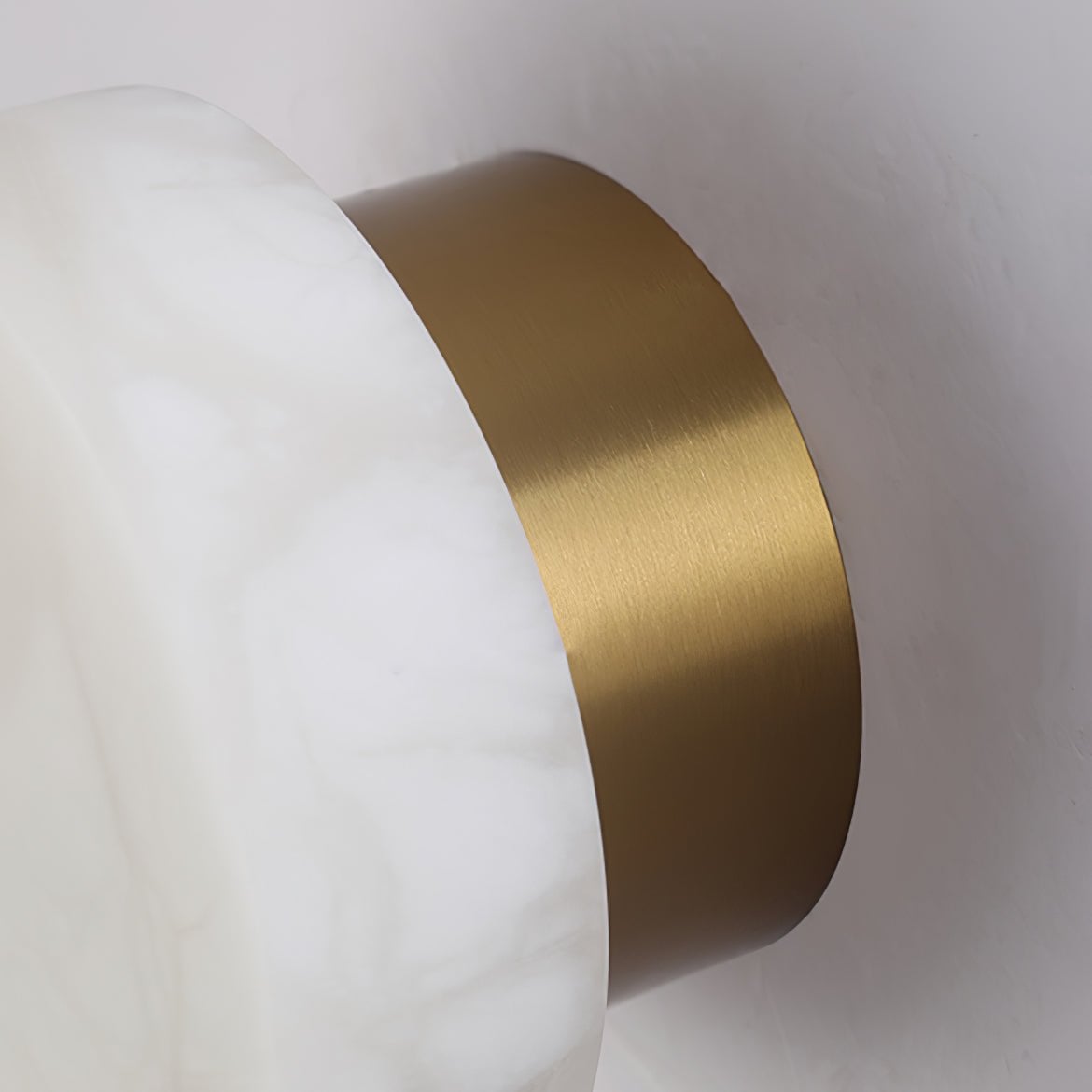 Cylindrical Alabaster Wall Light - Lumpaz