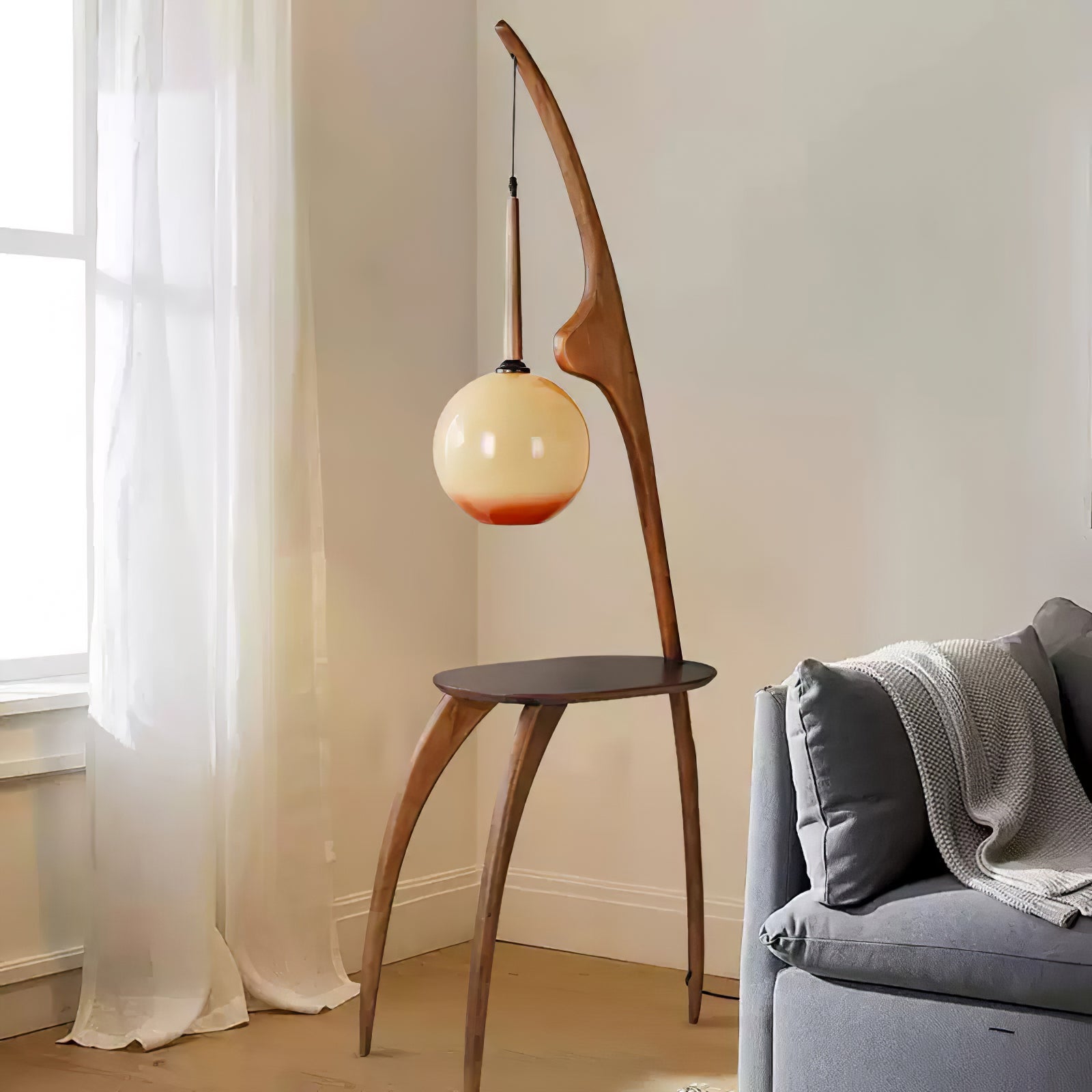 Curved Mantis Arm Floor Lamp - Lumpaz