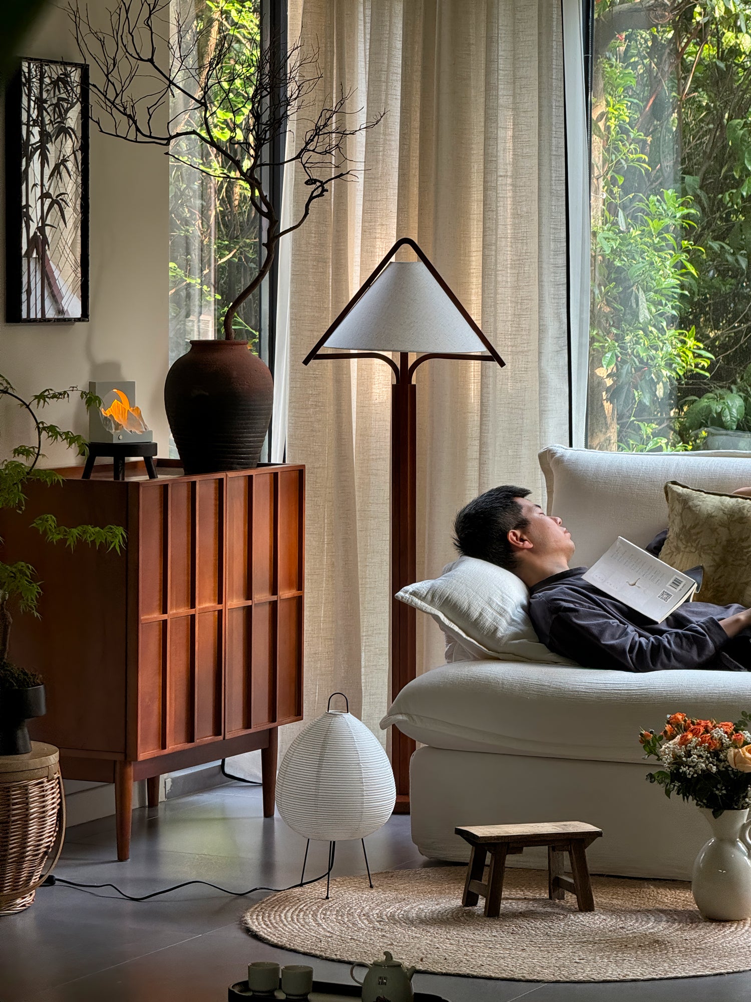 Apex Triangle Shade Floor Lamp - Lumpaz