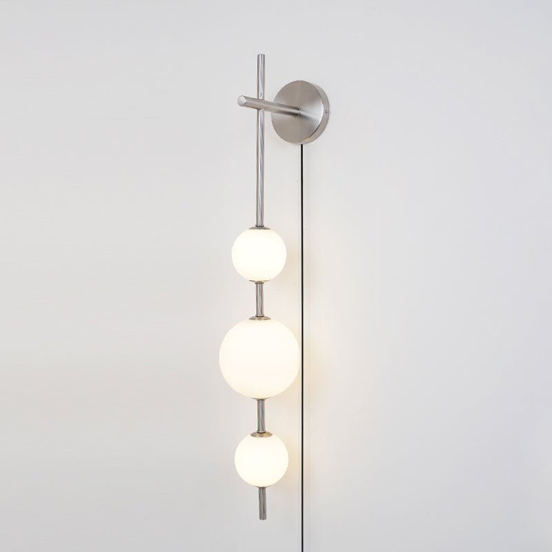 Vertical Globe Plug-in Wall Lamp - Lumpaz