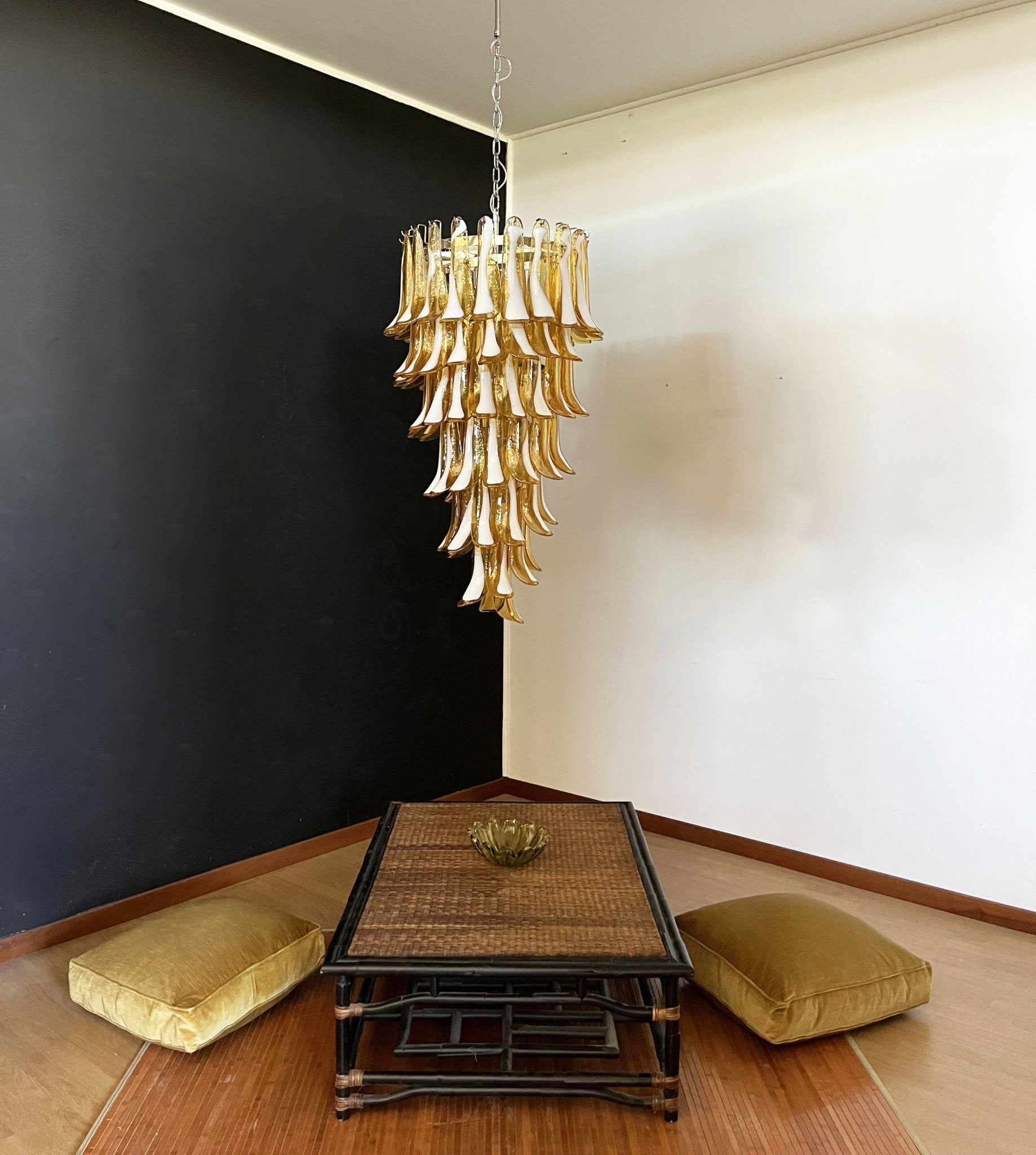 Murano Amber Petals Spiral Chandelier - Lumpaz
