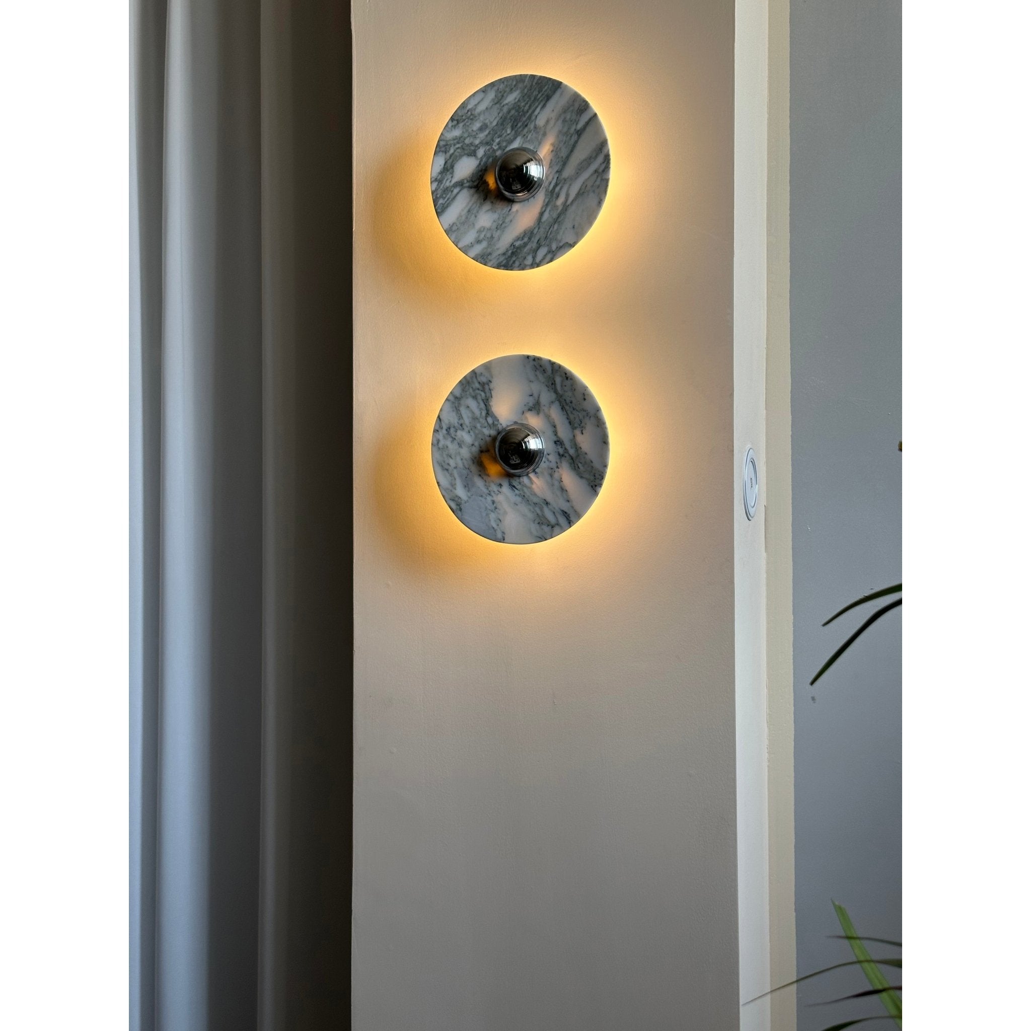 Messier Marble Rechargeable Wall Lamp - Lumpaz