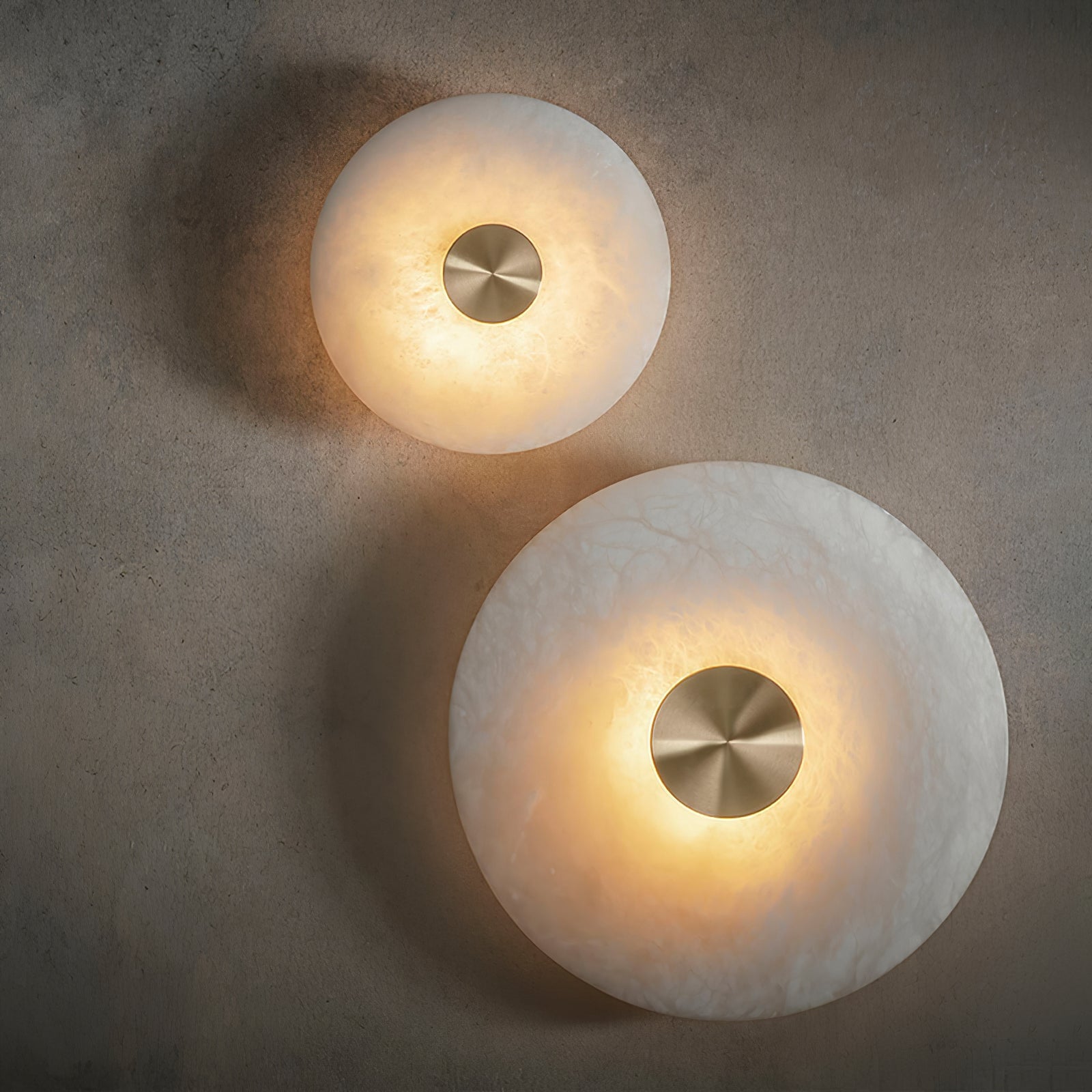 Disc Shaped Alabaster Wall Light - Lumpaz