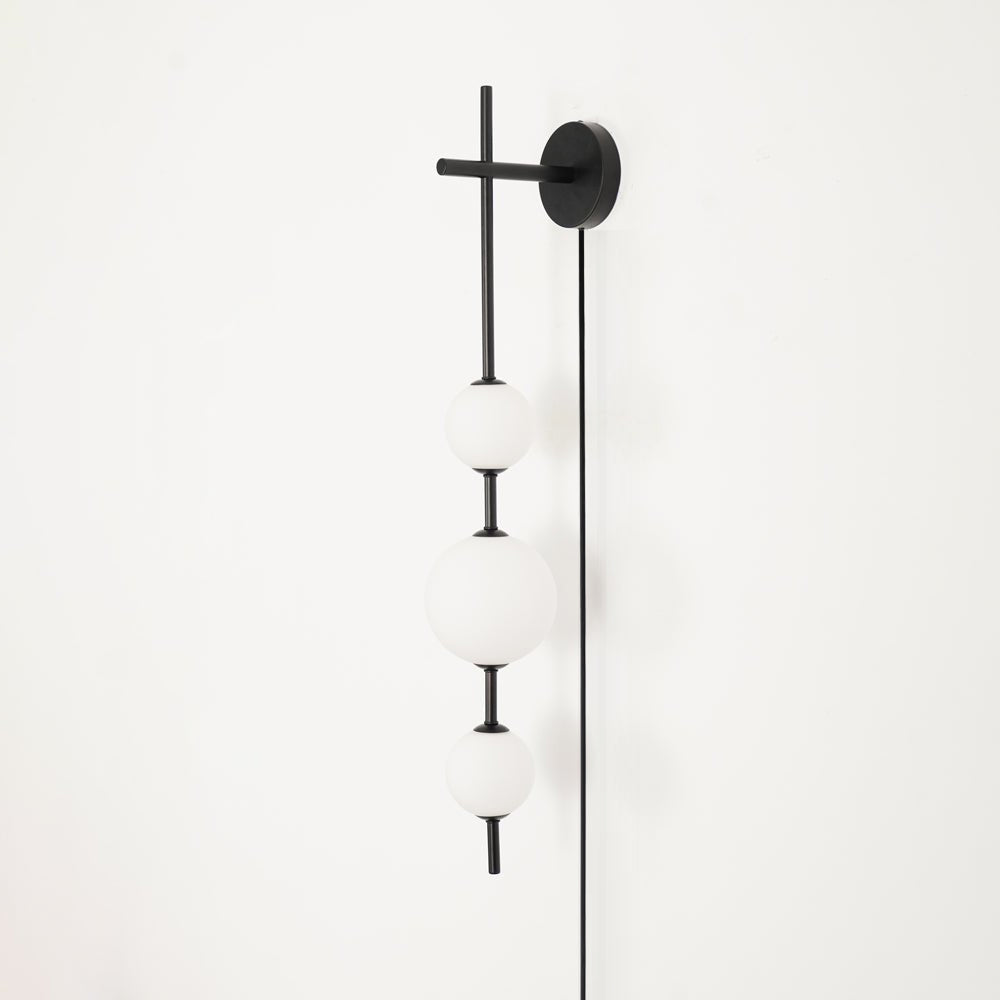 Vertical Globe Plug-in Wall Lamp - Lumpaz