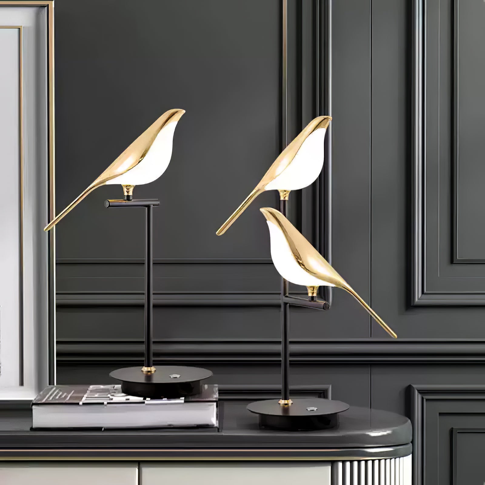 Magpie Perch Table Lamp - Lumpaz
