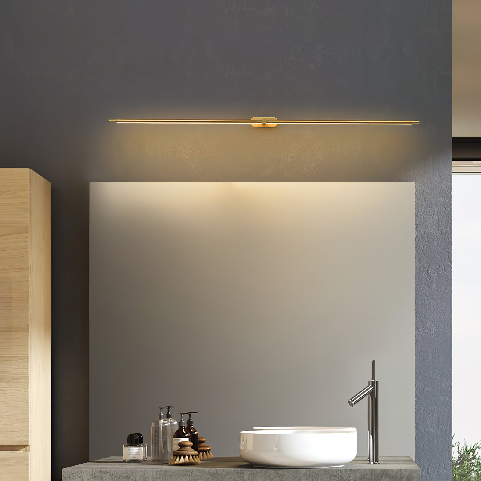 Minimalist Linear Plug-in Wall Lamp - Lumpaz