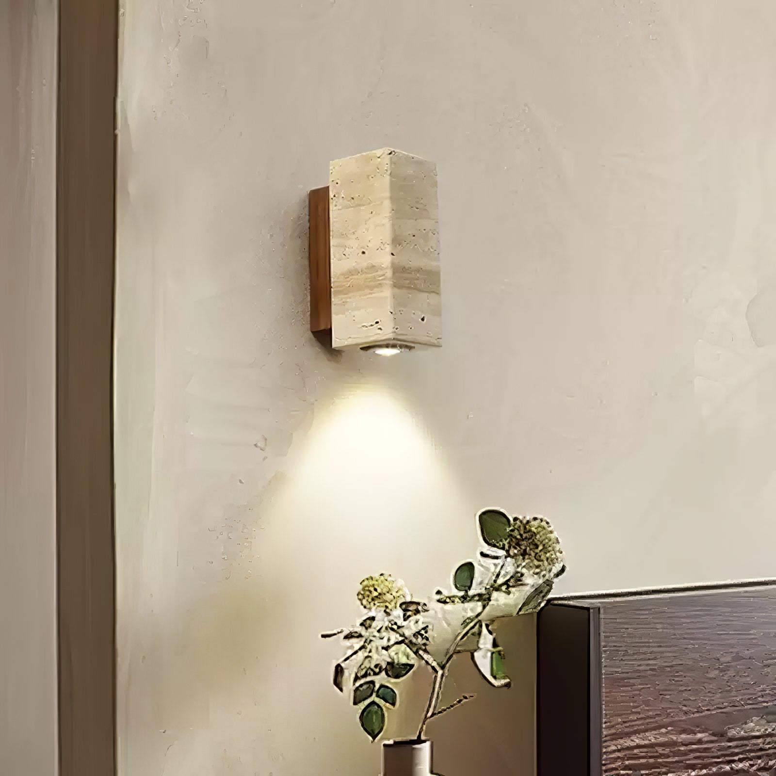 Blend Plug-in Wall Sconce - Lumpaz