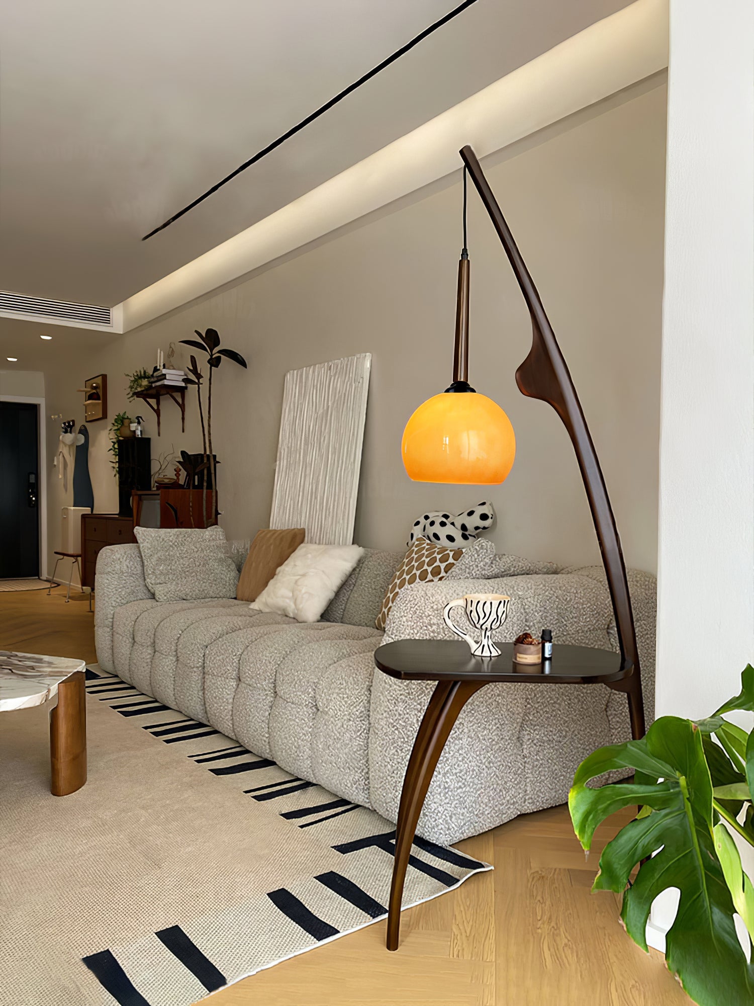 Curved Mantis Arm Floor Lamp - Lumpaz