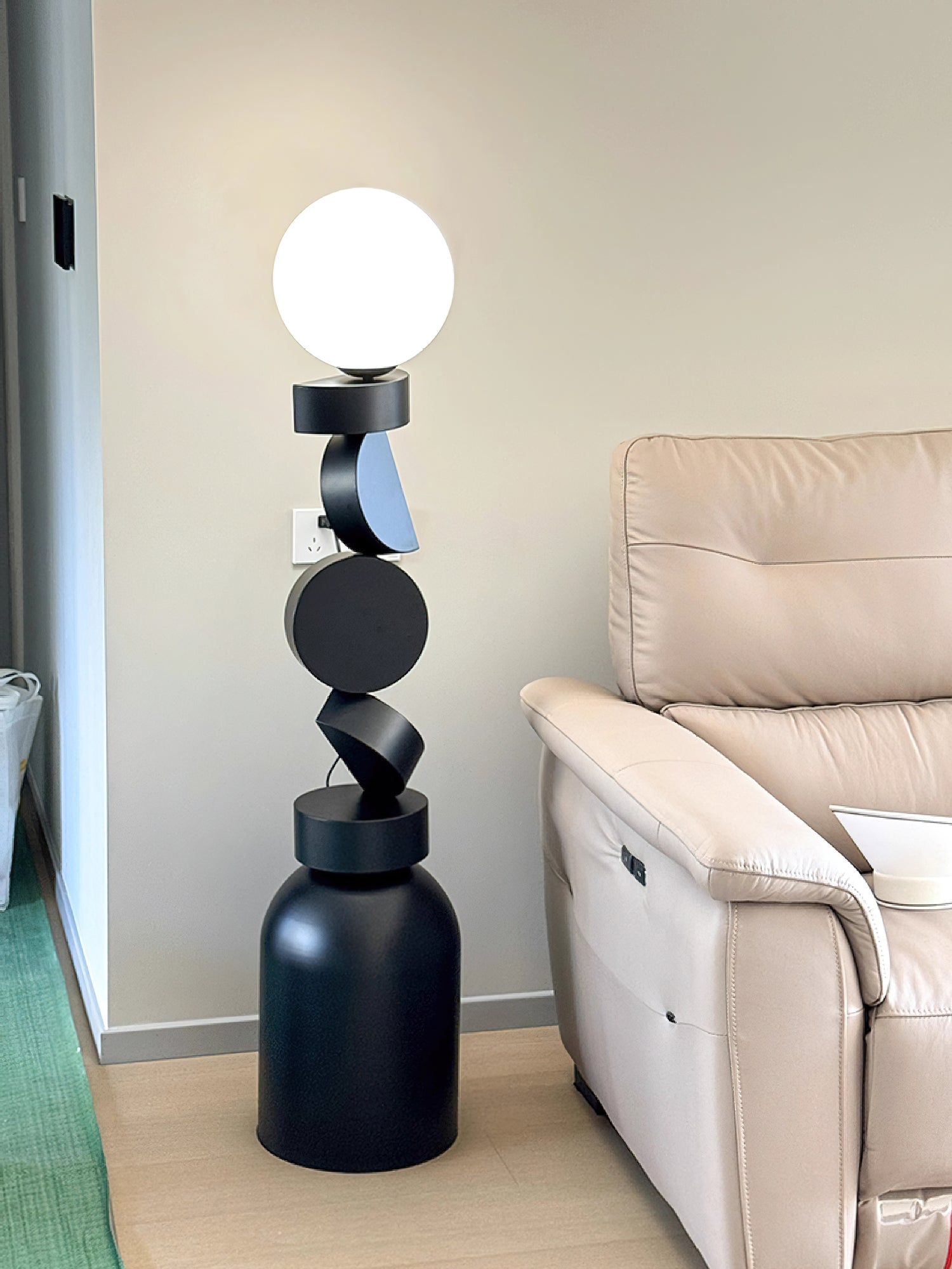 Monolith Cube Floor Lamp - Lumpaz