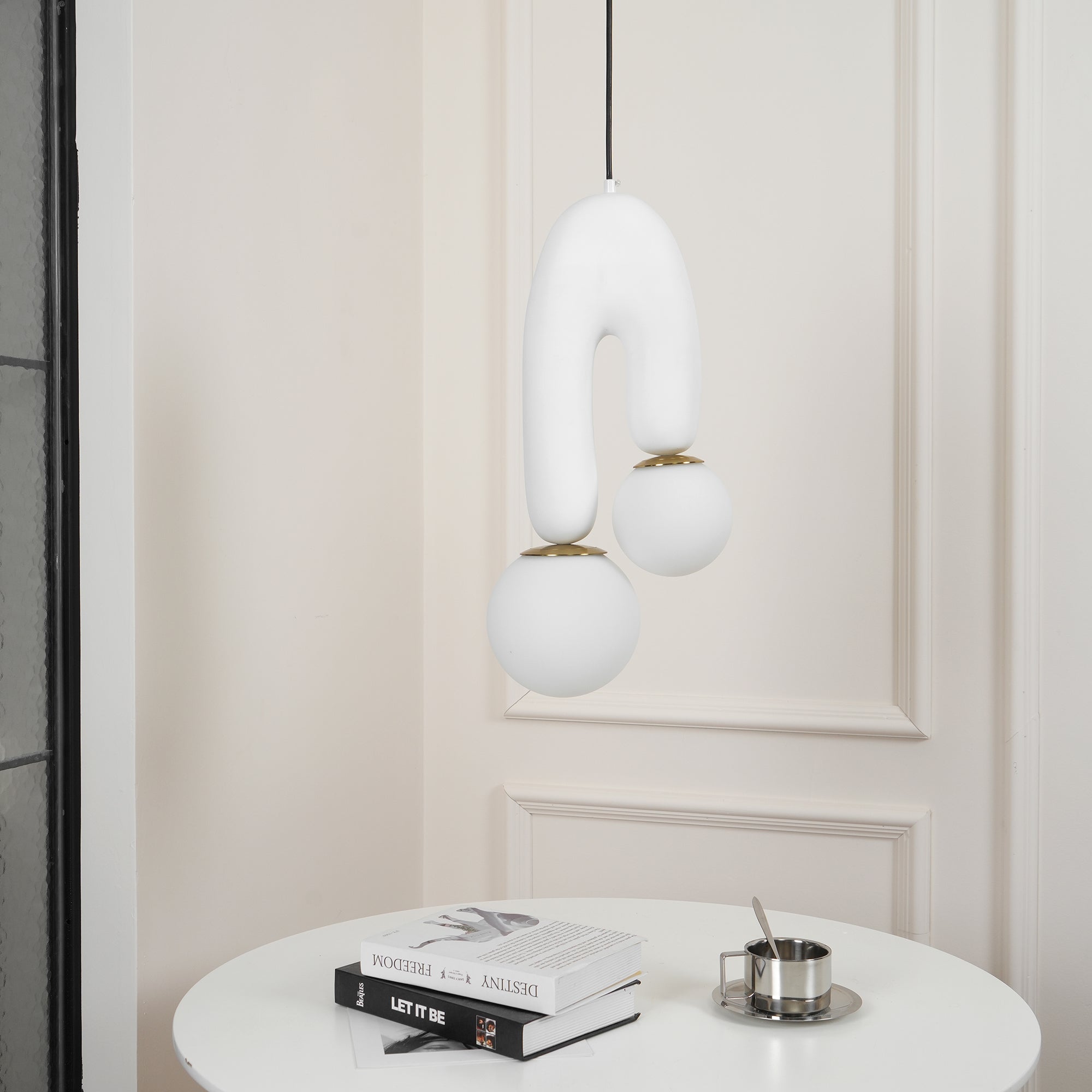 Oo Smooth Pendant Light - Lumpaz