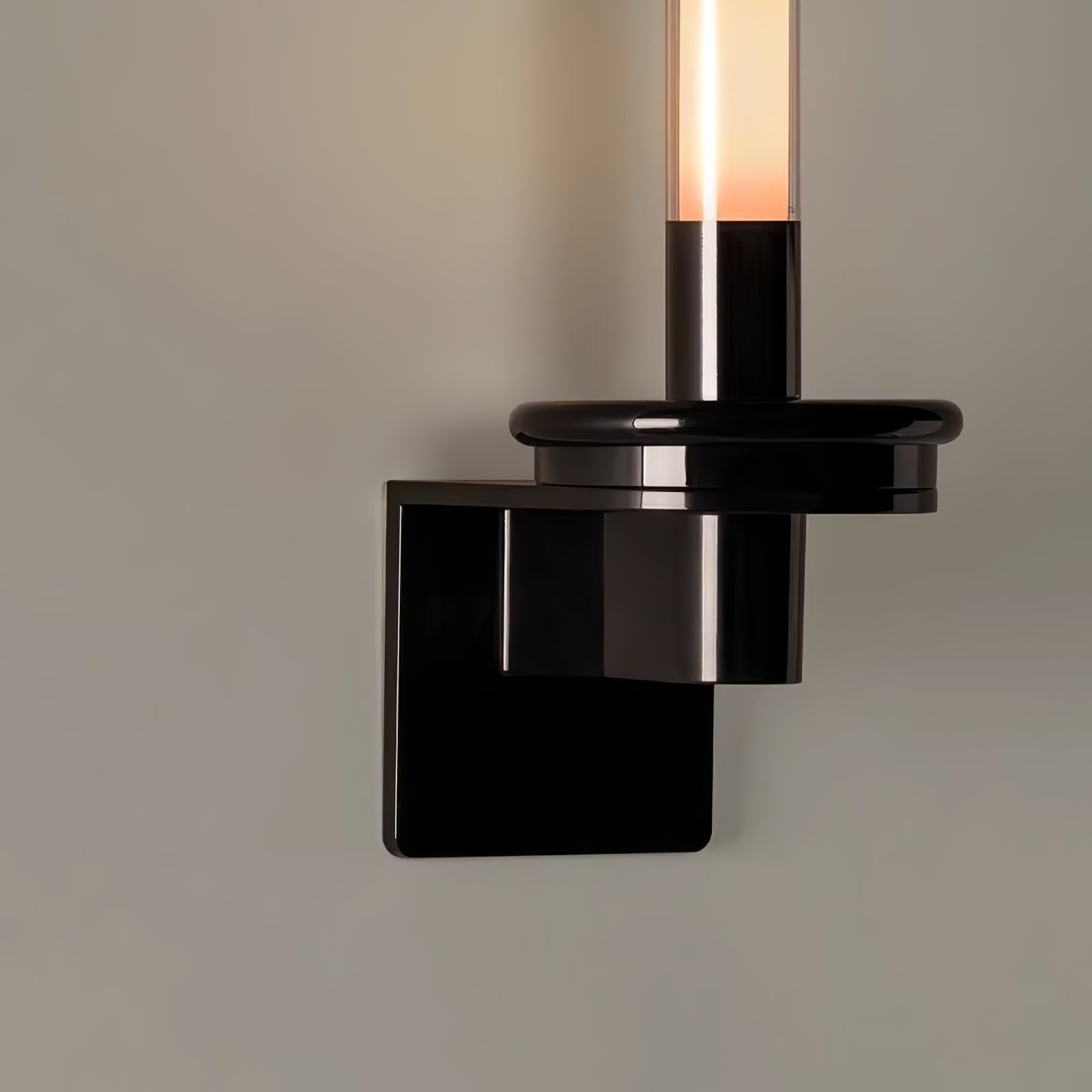 Column Torch Wall Sconce - Lumpaz