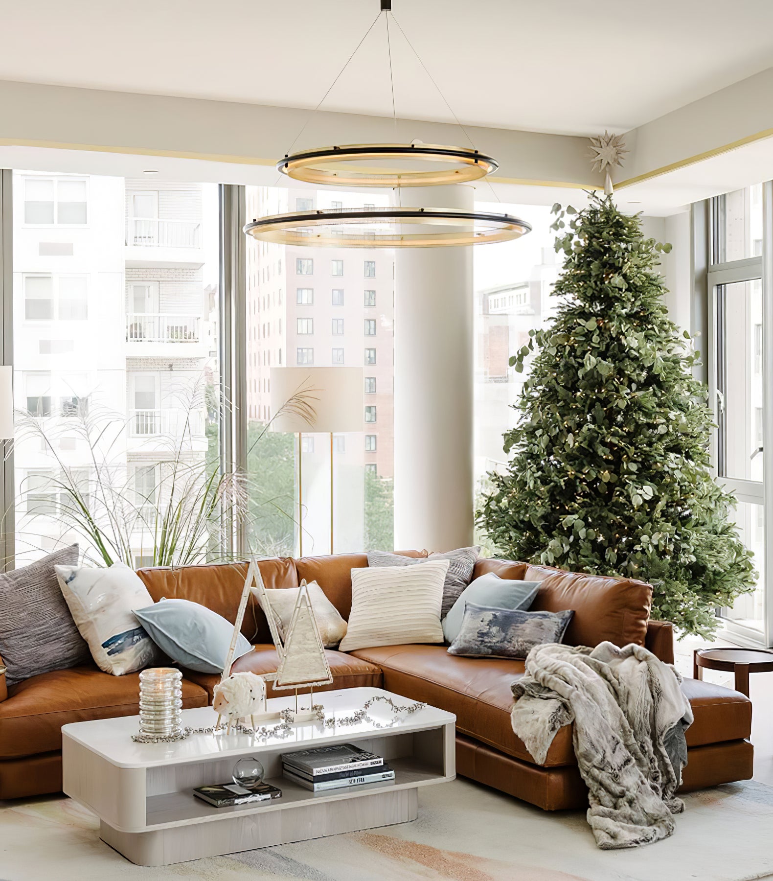 Acrylic LED Round Chandelier - Lumpaz