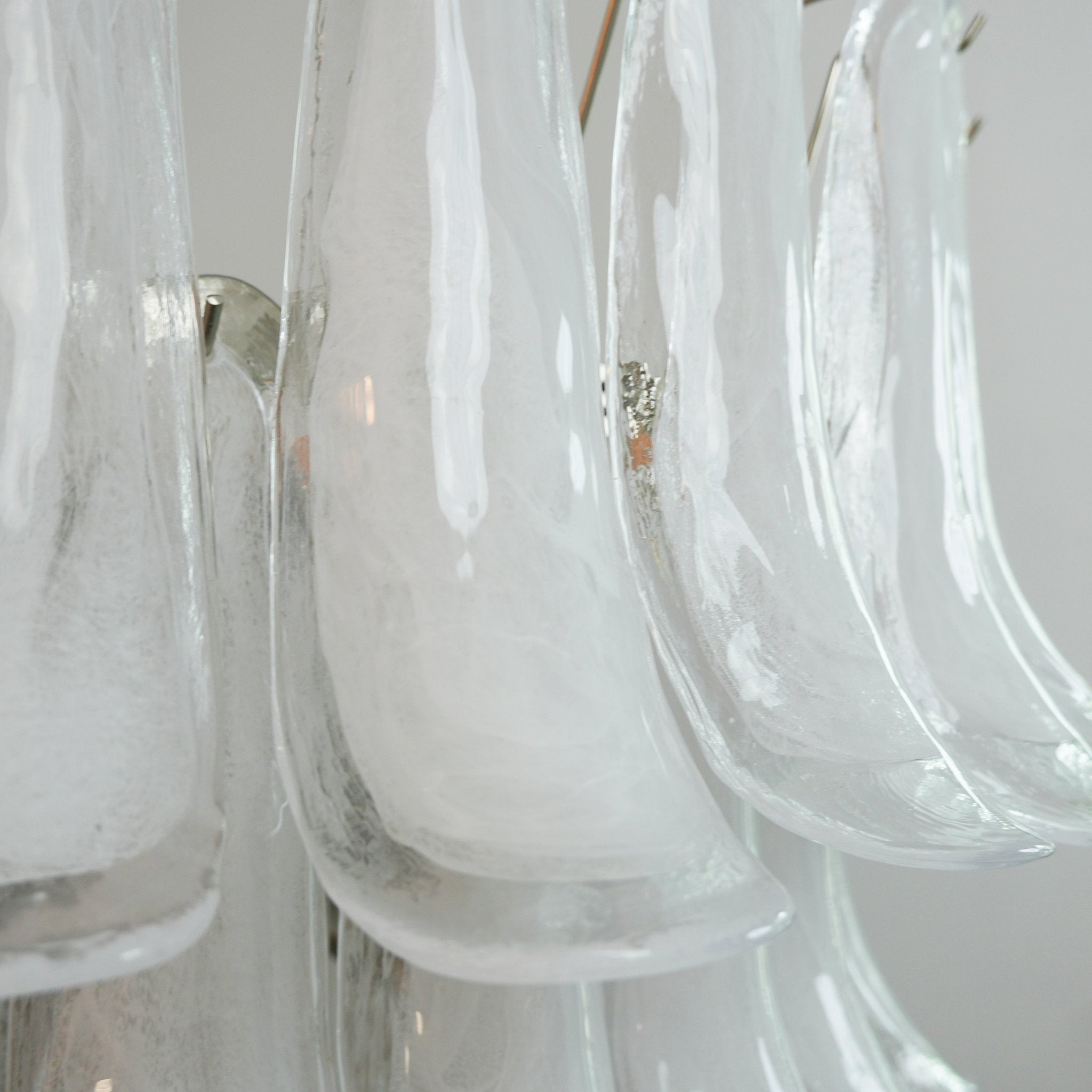 Murano White Glass Petals Chandelier - Lumpaz