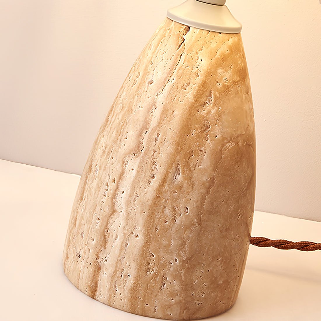 Gusnow Table Lamp - Lumpaz