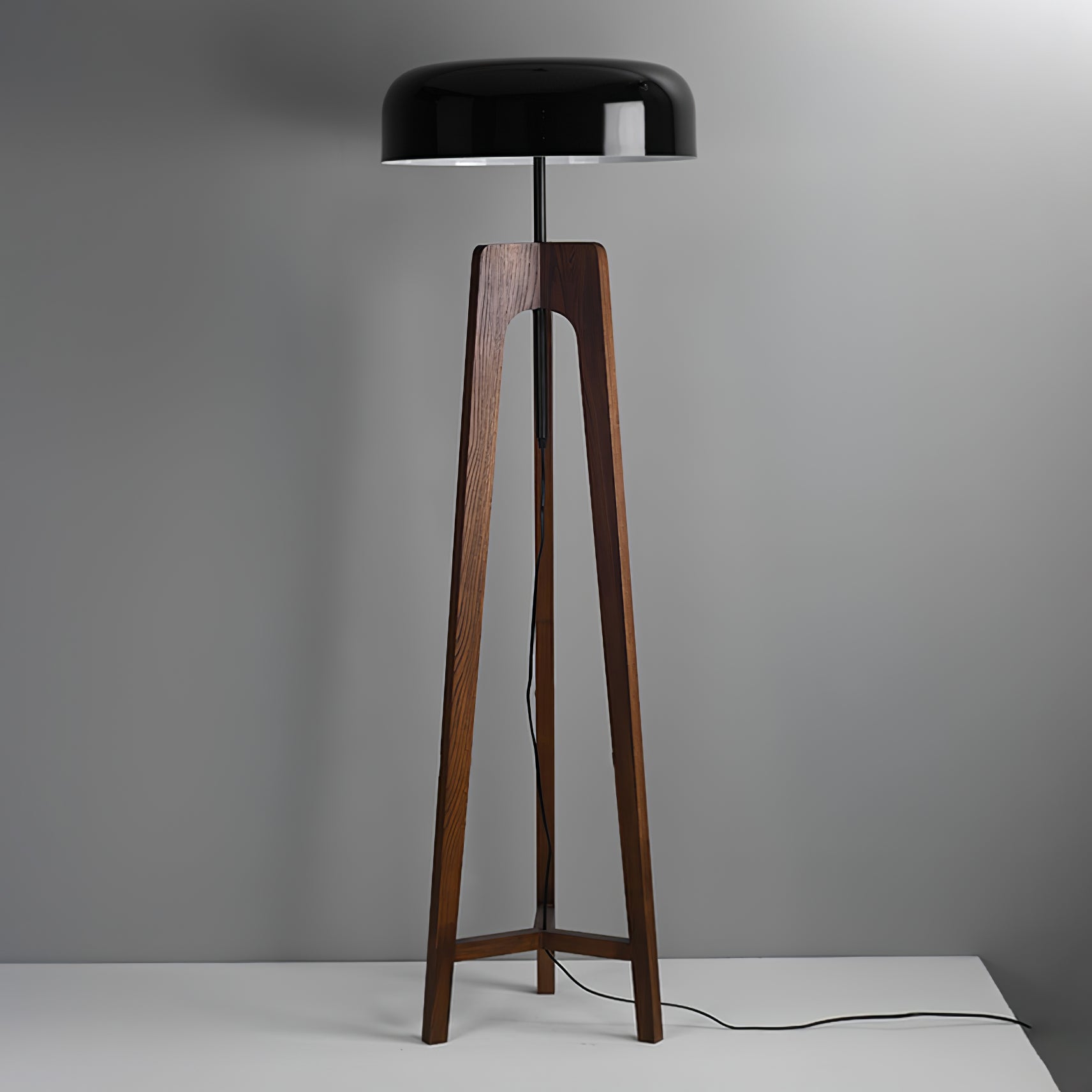 Linea Floor Lamp - Lumpaz