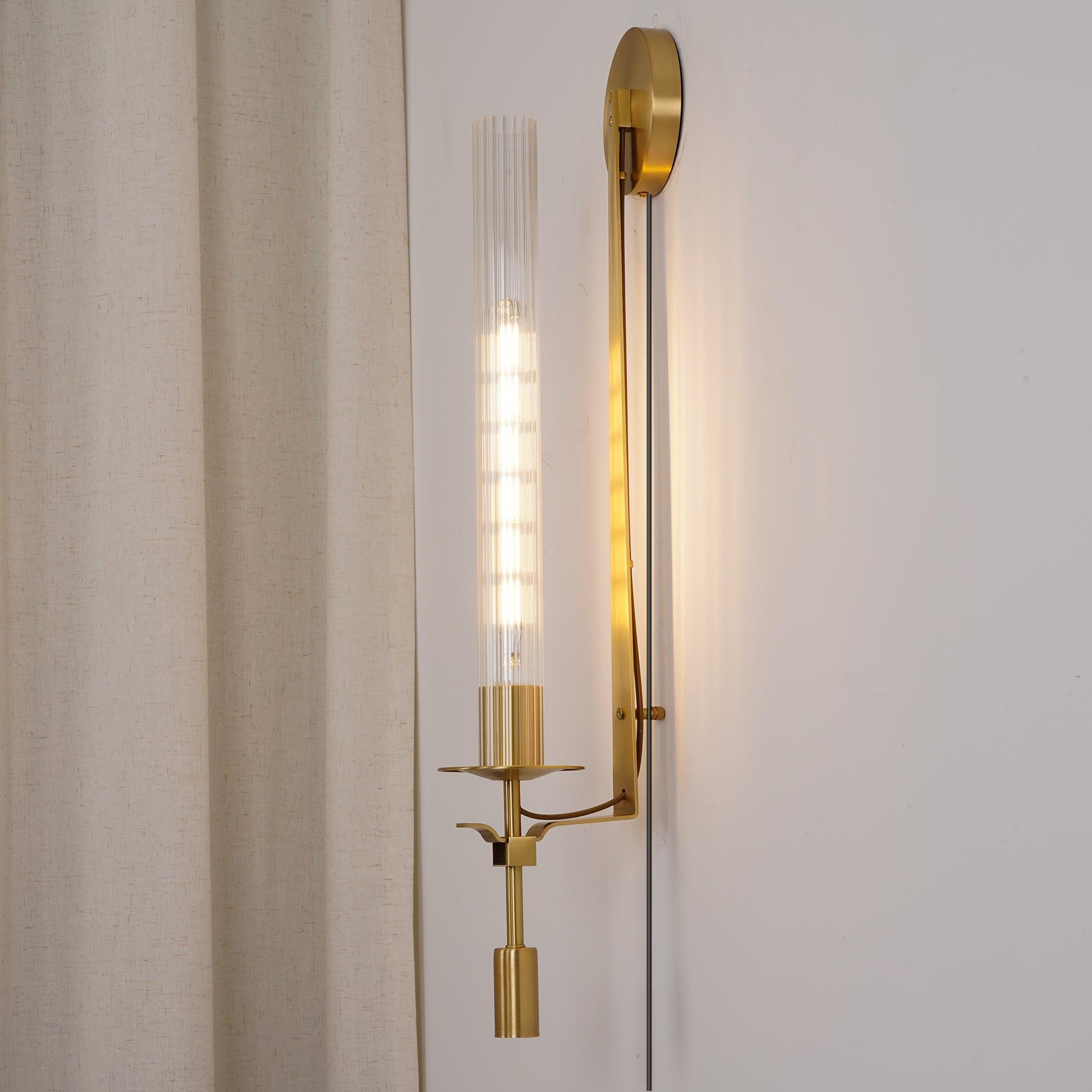 French Classicism Plug-in Wall Lamp - Lumpaz
