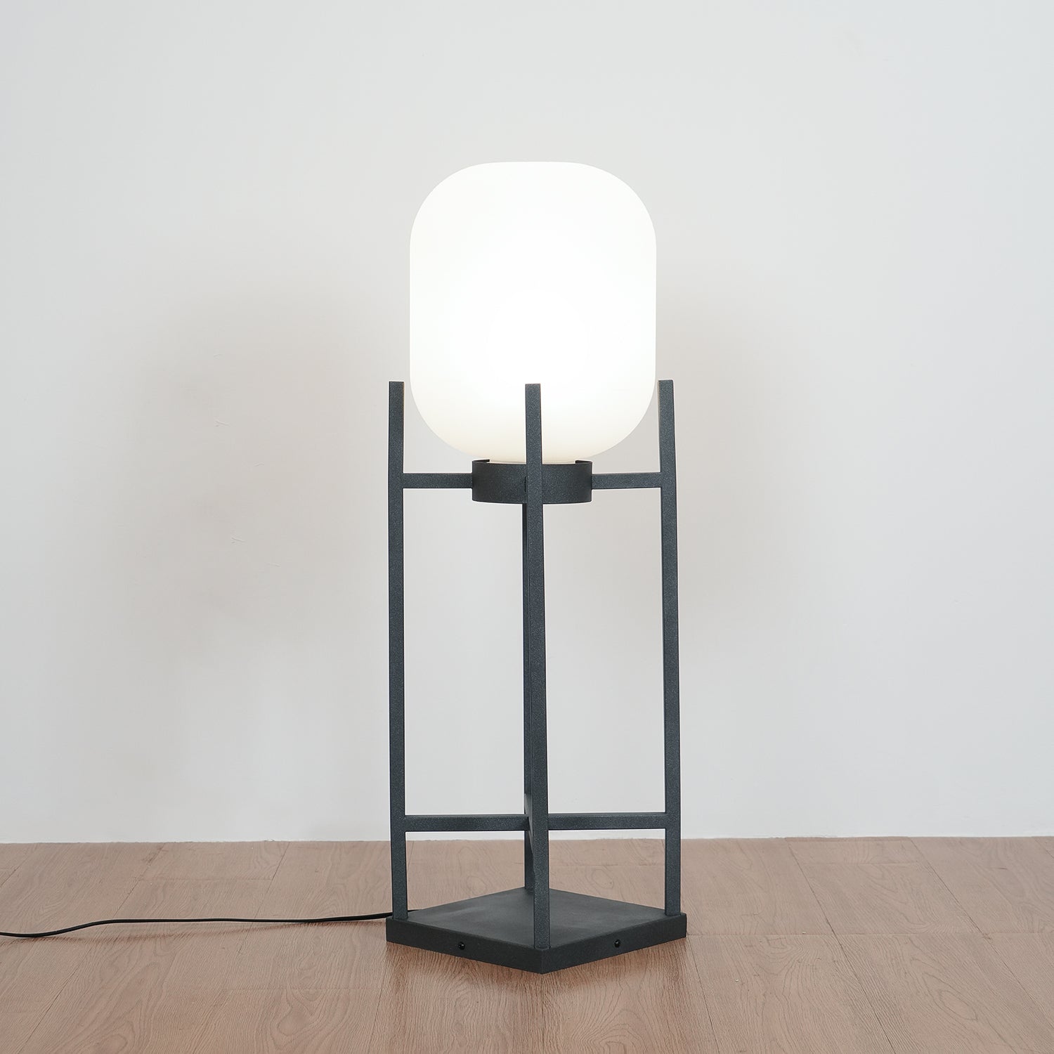 Lantern Floor Light - Lumpaz