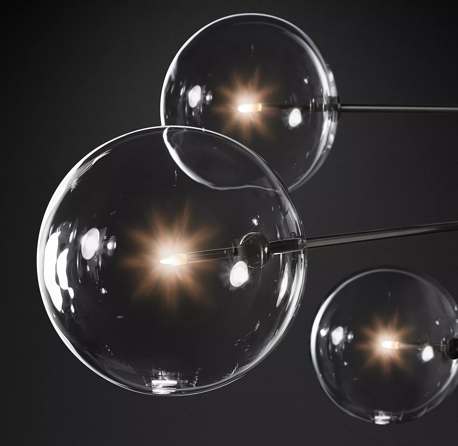 Glass Globe Mobile Chandelier - Lumpaz
