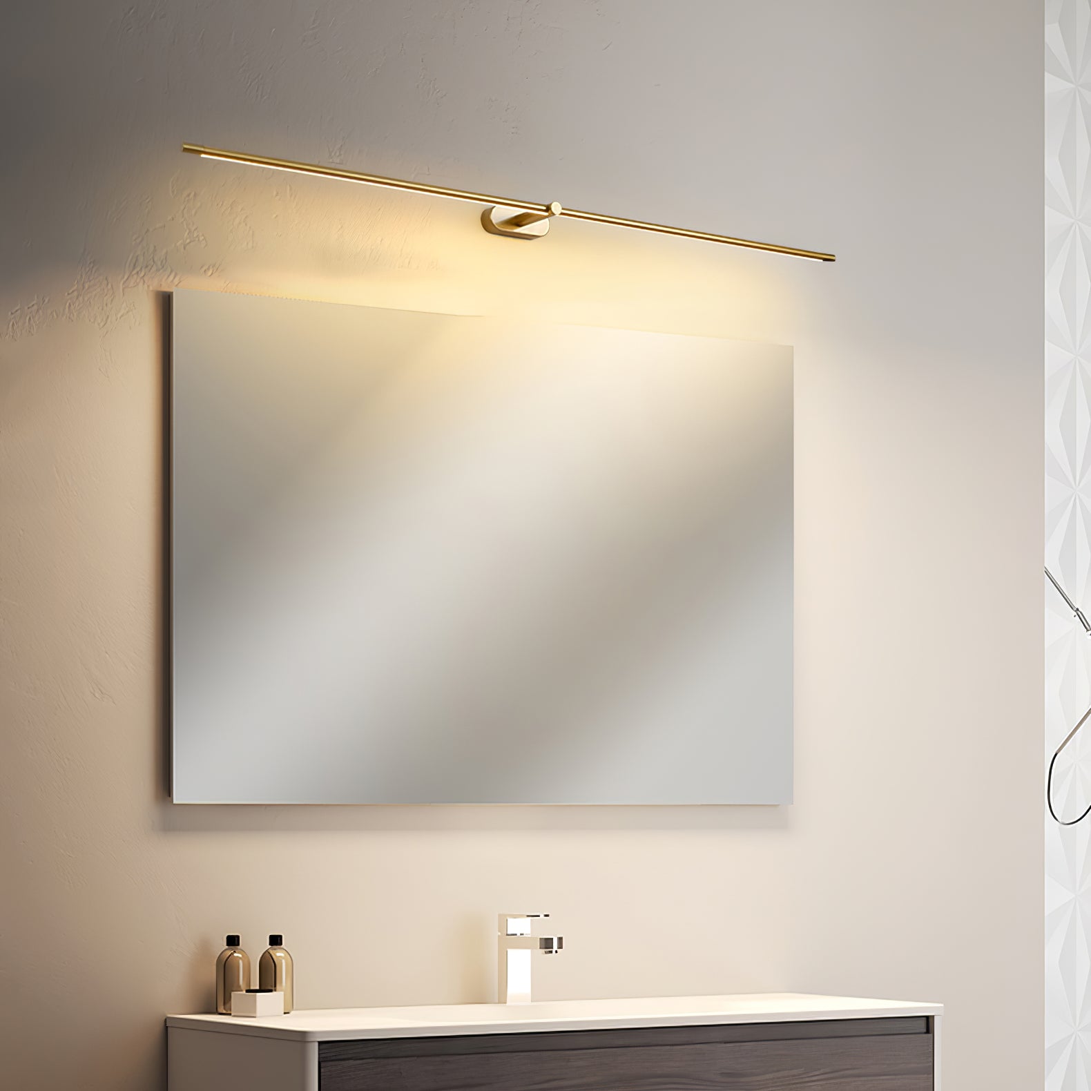 Minimalist Linear Plug-in Wall Lamp - Lumpaz