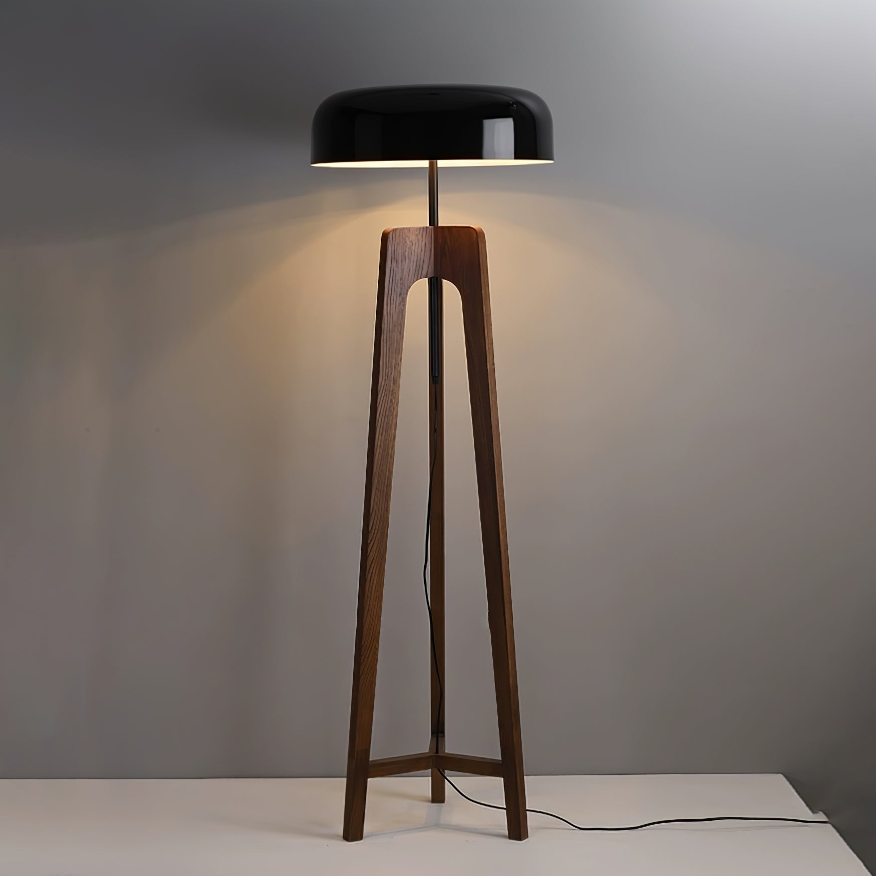 Linea Floor Lamp - Lumpaz