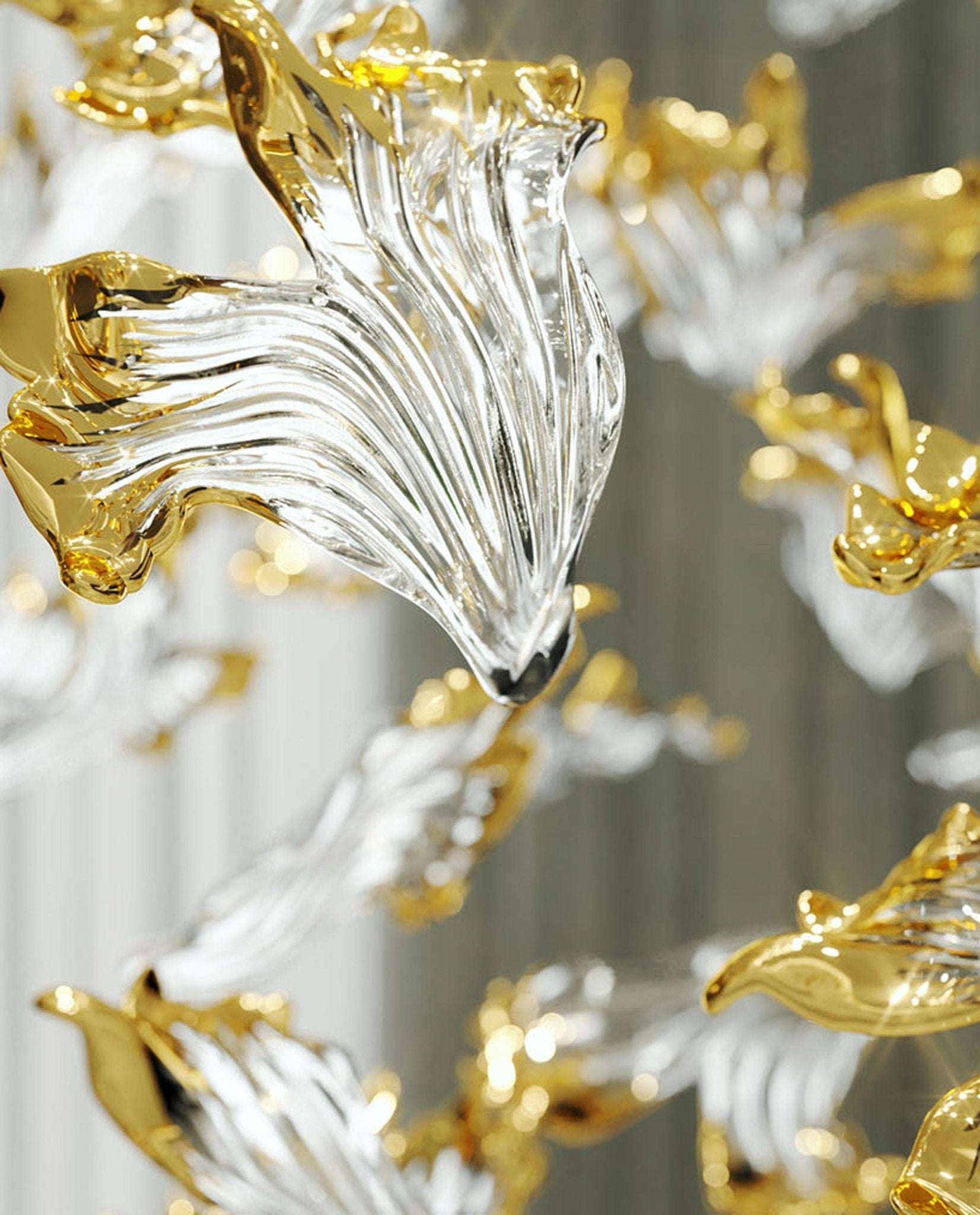 Frosted Petals Frozen Chandelier - Lumpaz