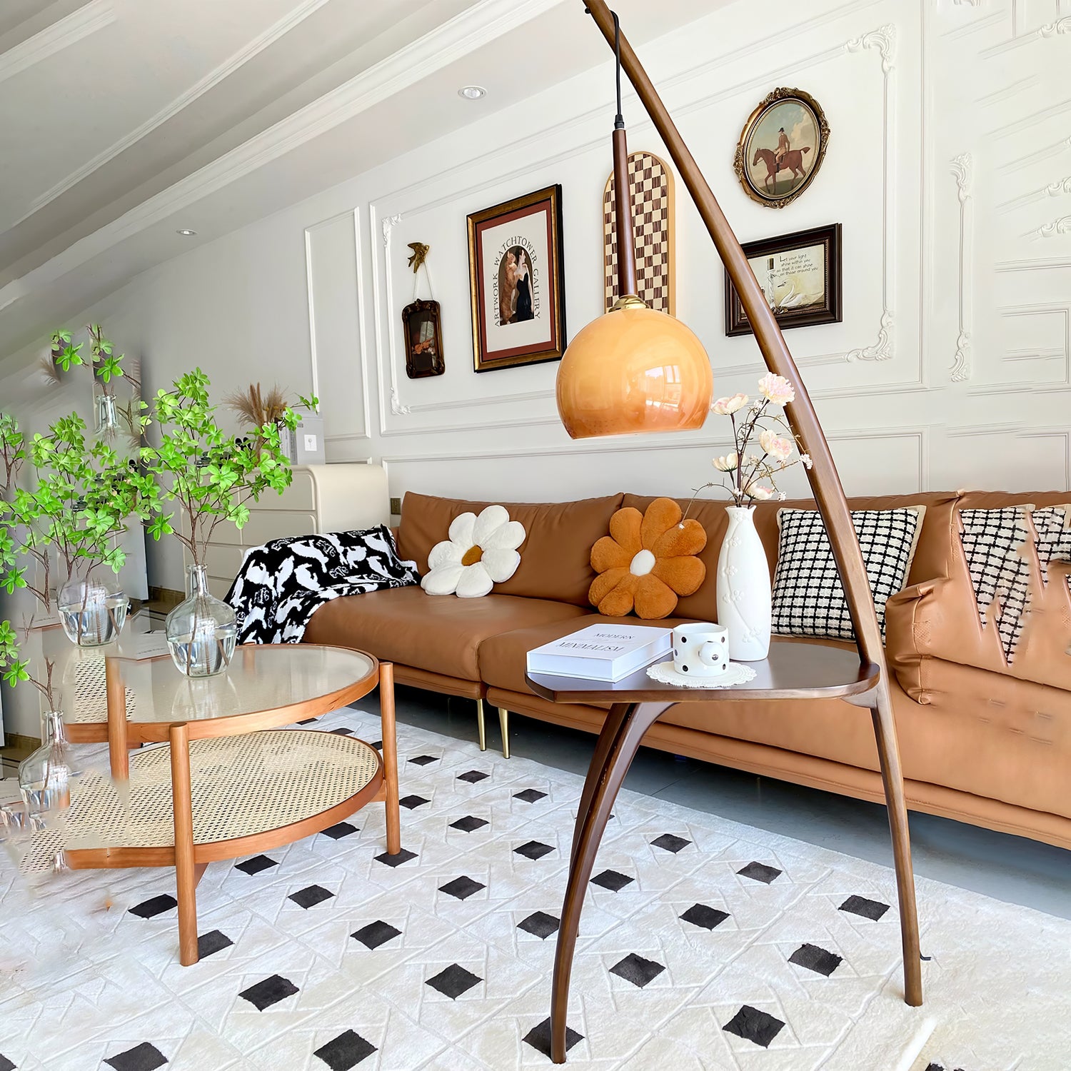 Arc Sphere Floor Lamp - Lumpaz