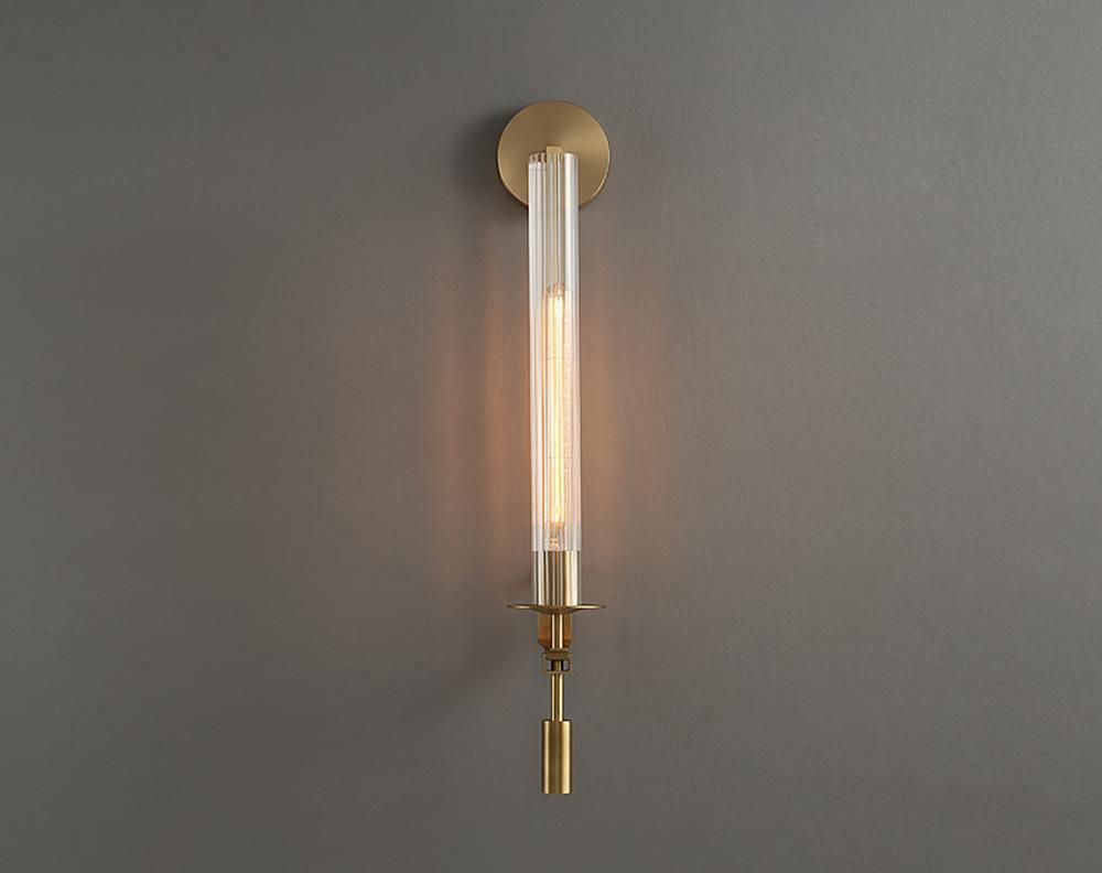 French Classicism Plug-in Wall Lamp - Lumpaz