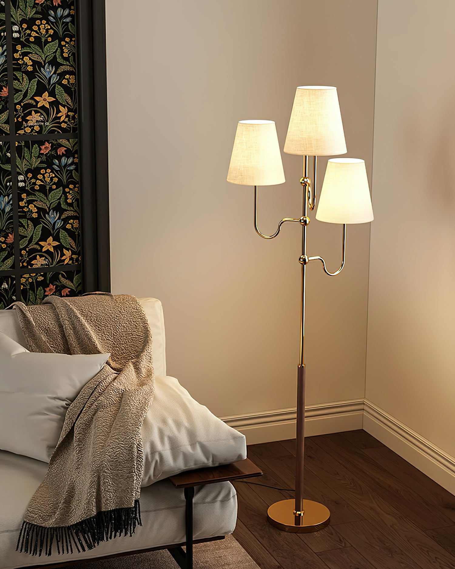 Serenade Floor Lamp - Lumpaz