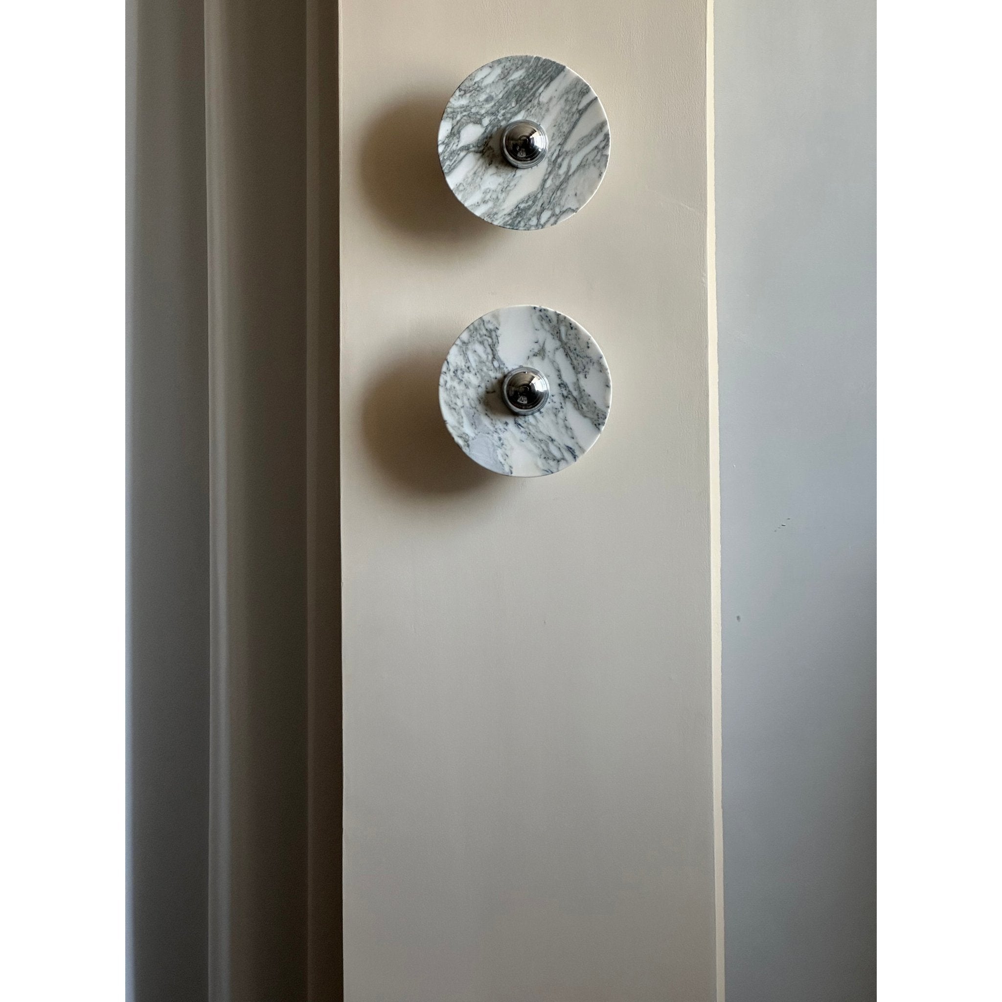 Messier Marble Rechargeable Wall Lamp - Lumpaz