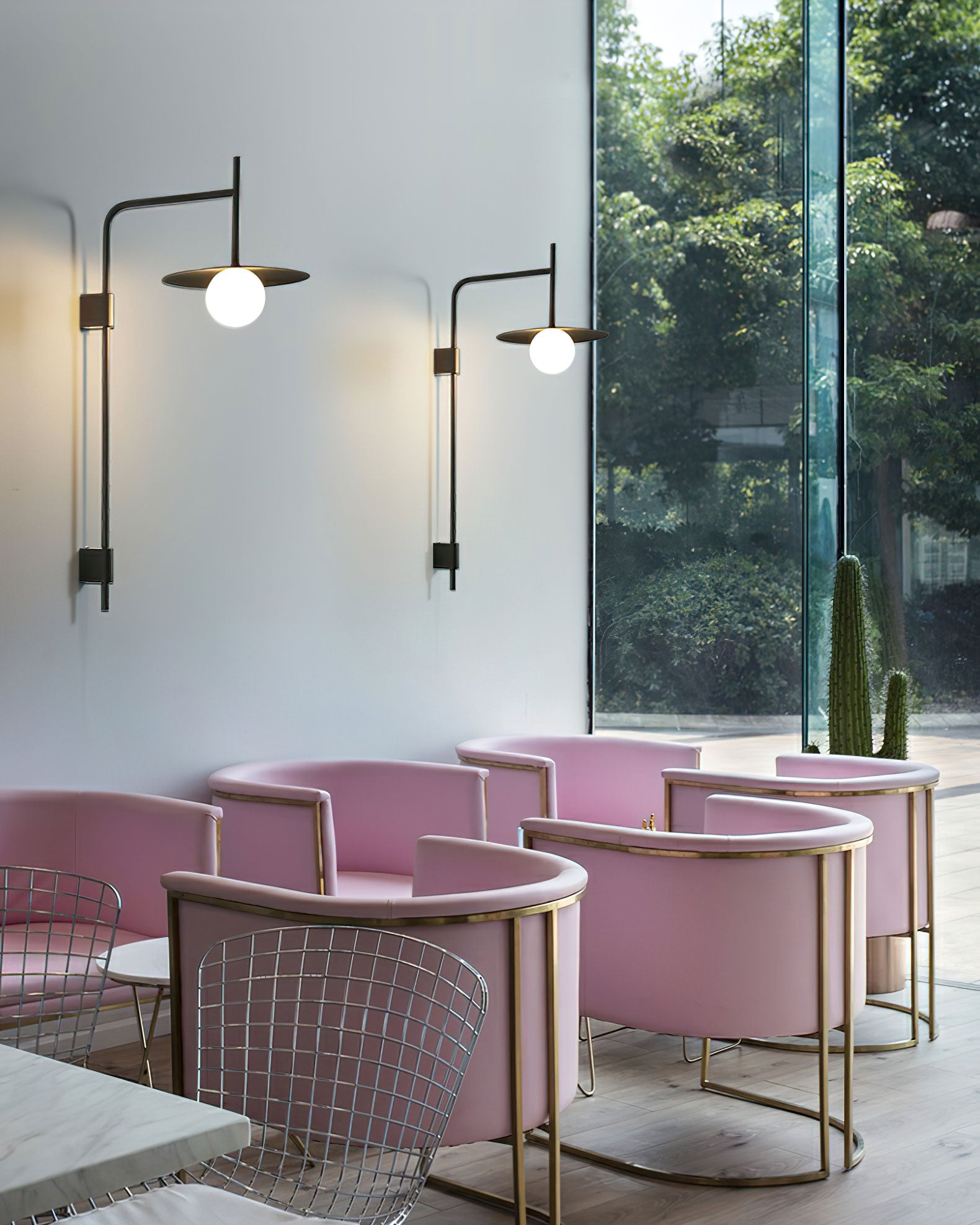 Gea Wall Light - Lumpaz