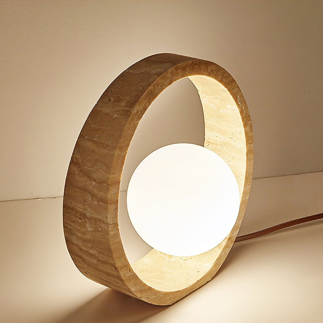 Q Circle Table Lamp - Lumpaz