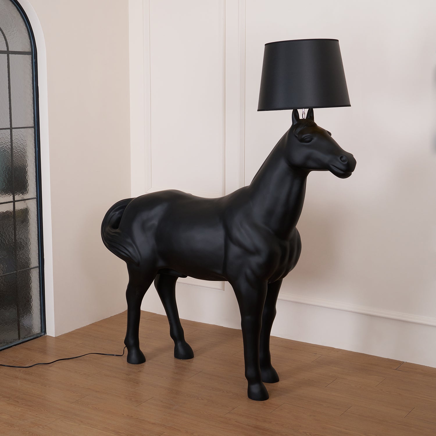 Equine Majesty Floor Lamp - Lumpaz